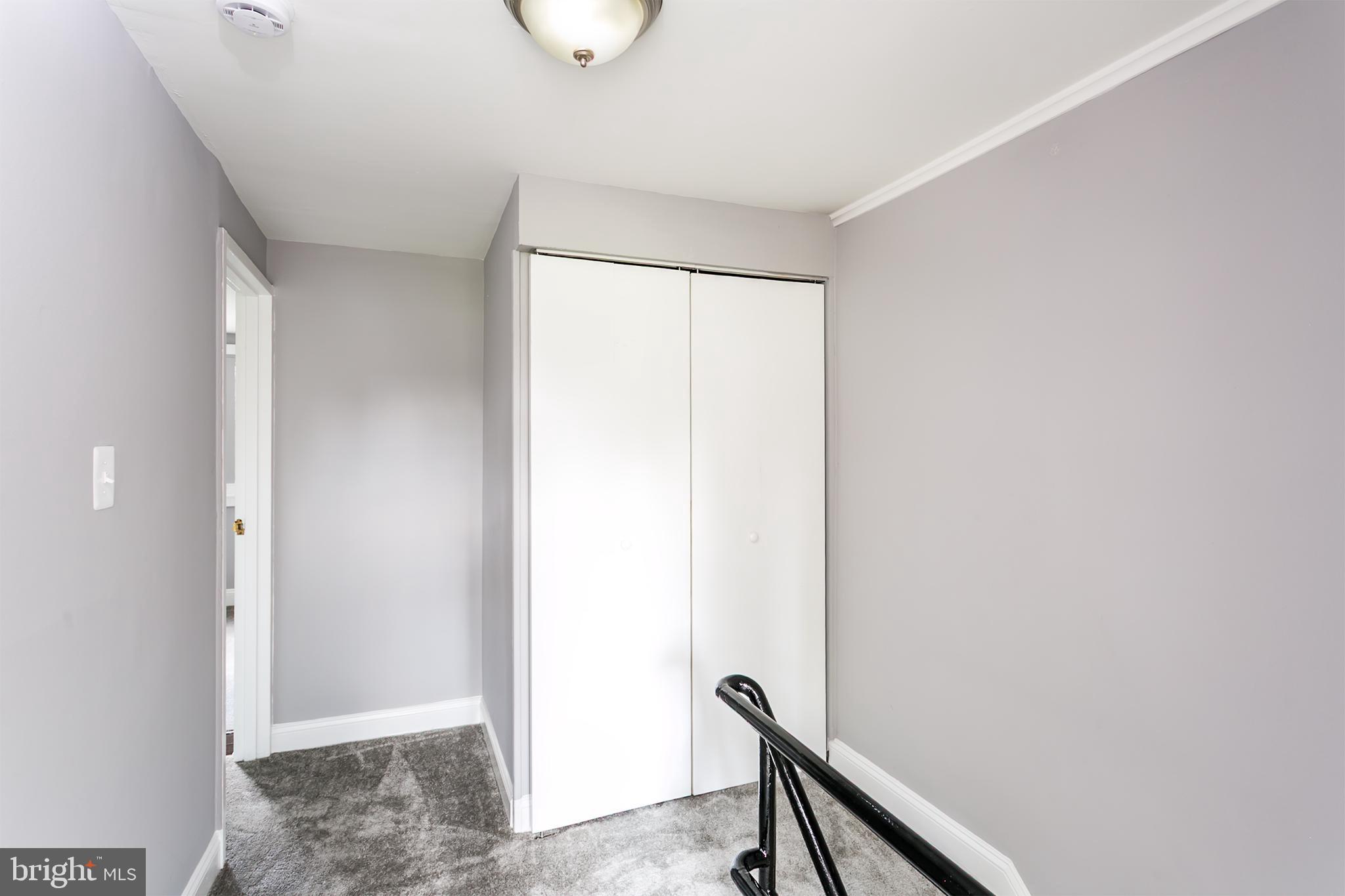 LANDSDOWNE - Residential