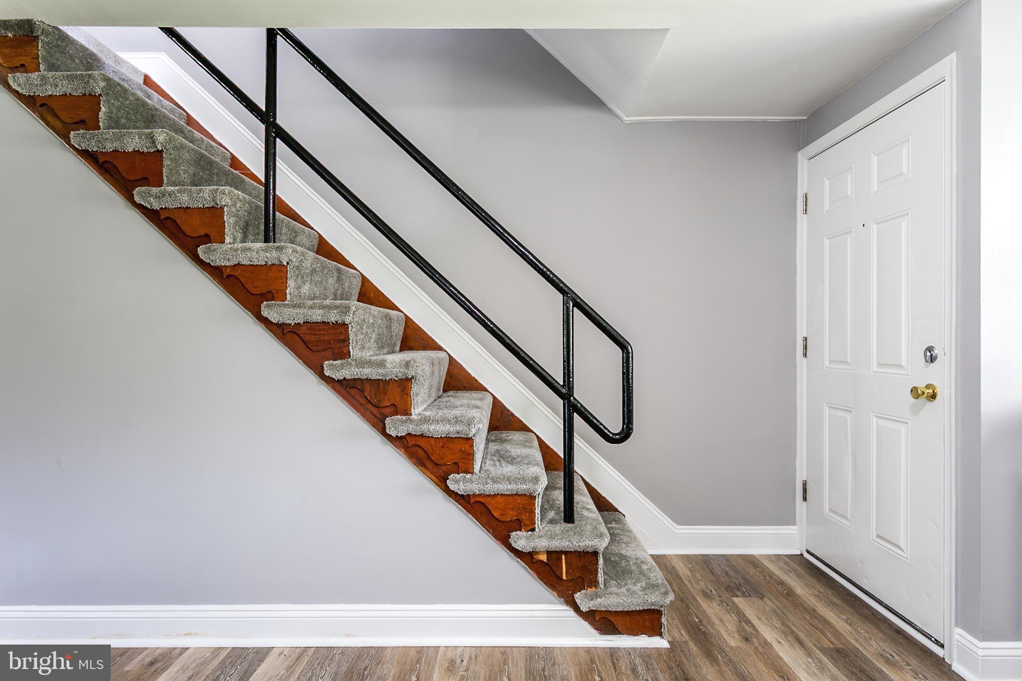 LANDSDOWNE - Residential