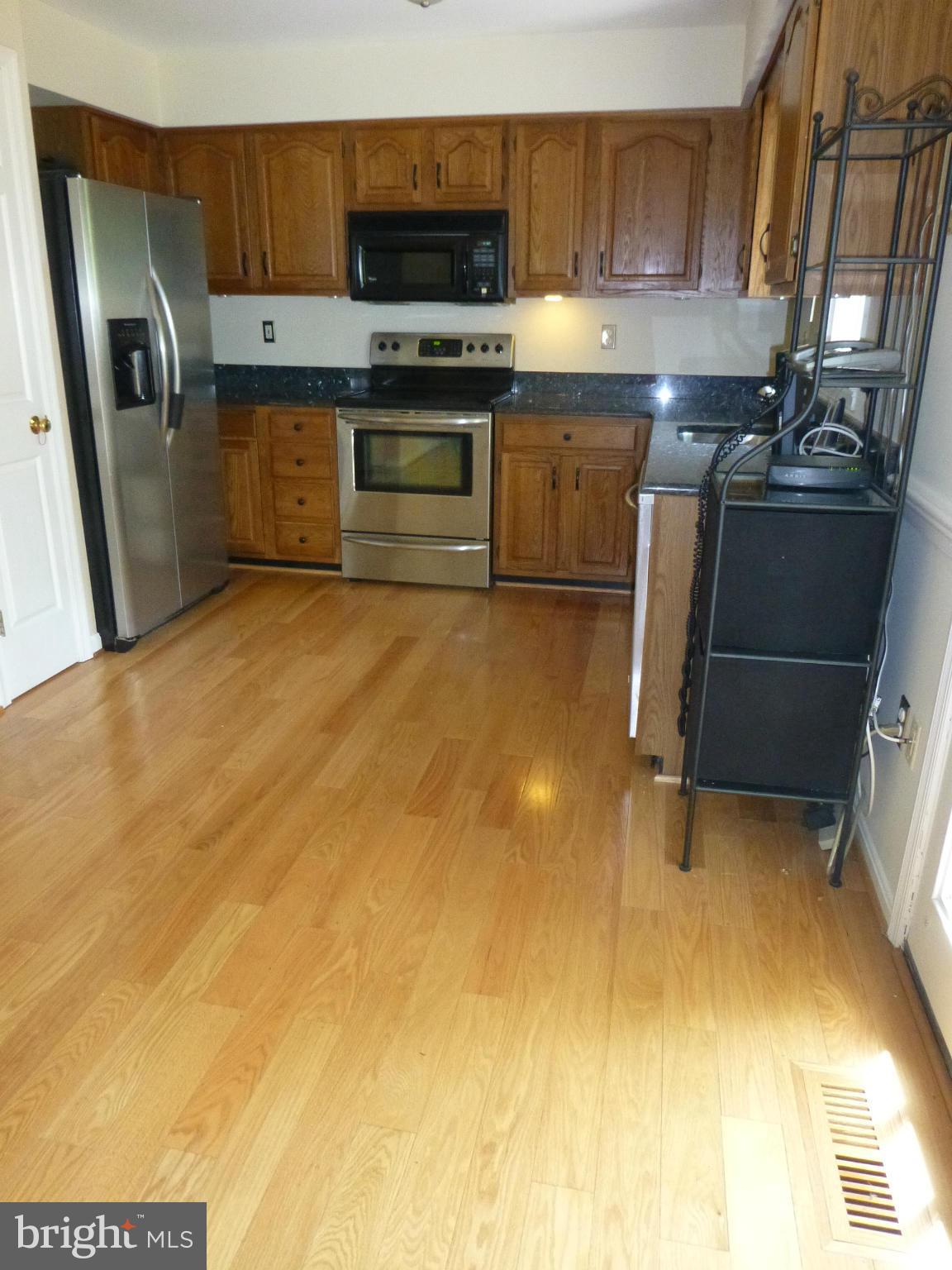 LAKE RIDGE - Residential
