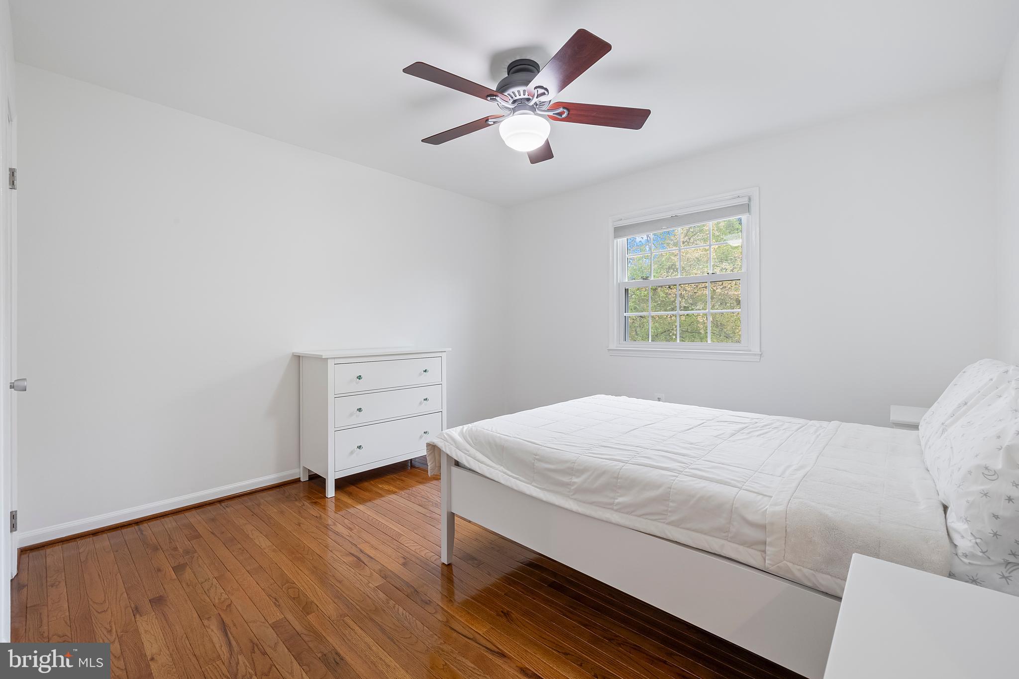 TOWNES OF MOOREFIELD - Residential