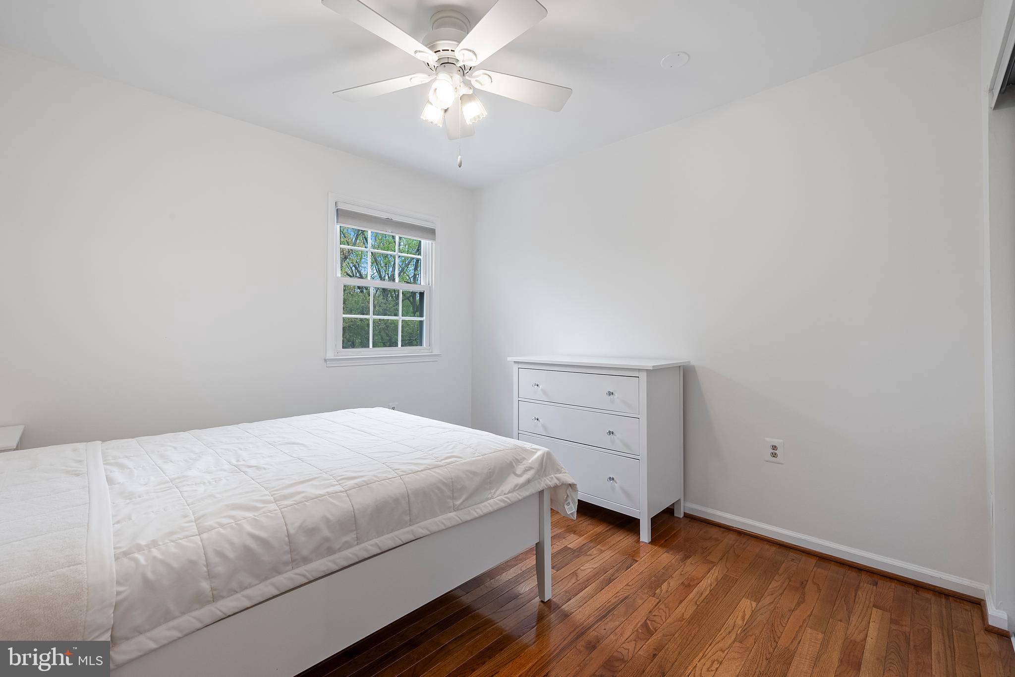 TOWNES OF MOOREFIELD - Residential