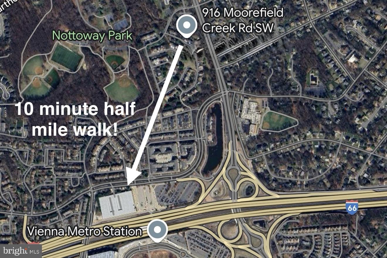 TOWNES OF MOOREFIELD - Residential