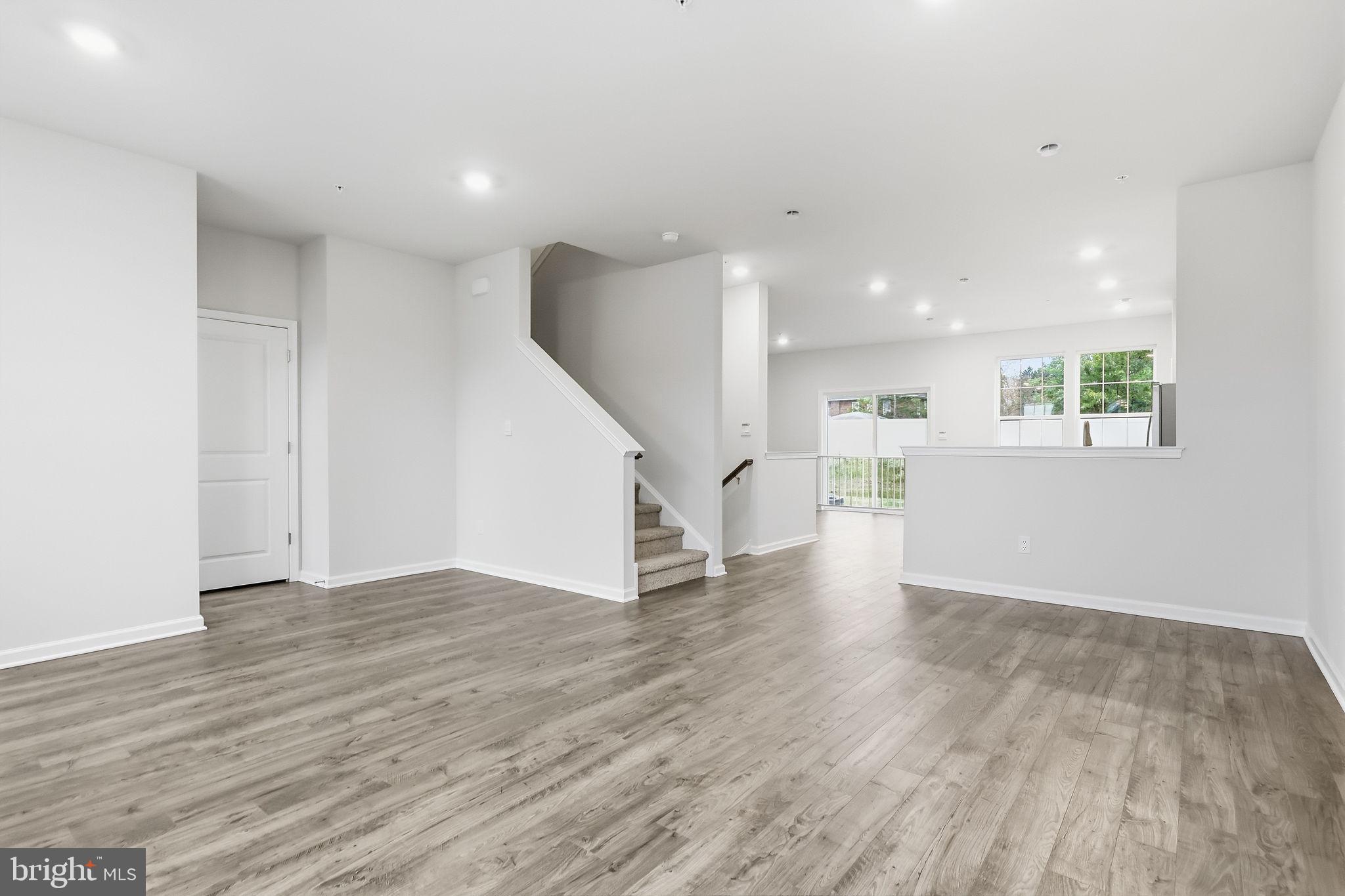 1078 MEADOWLARK DRIVE