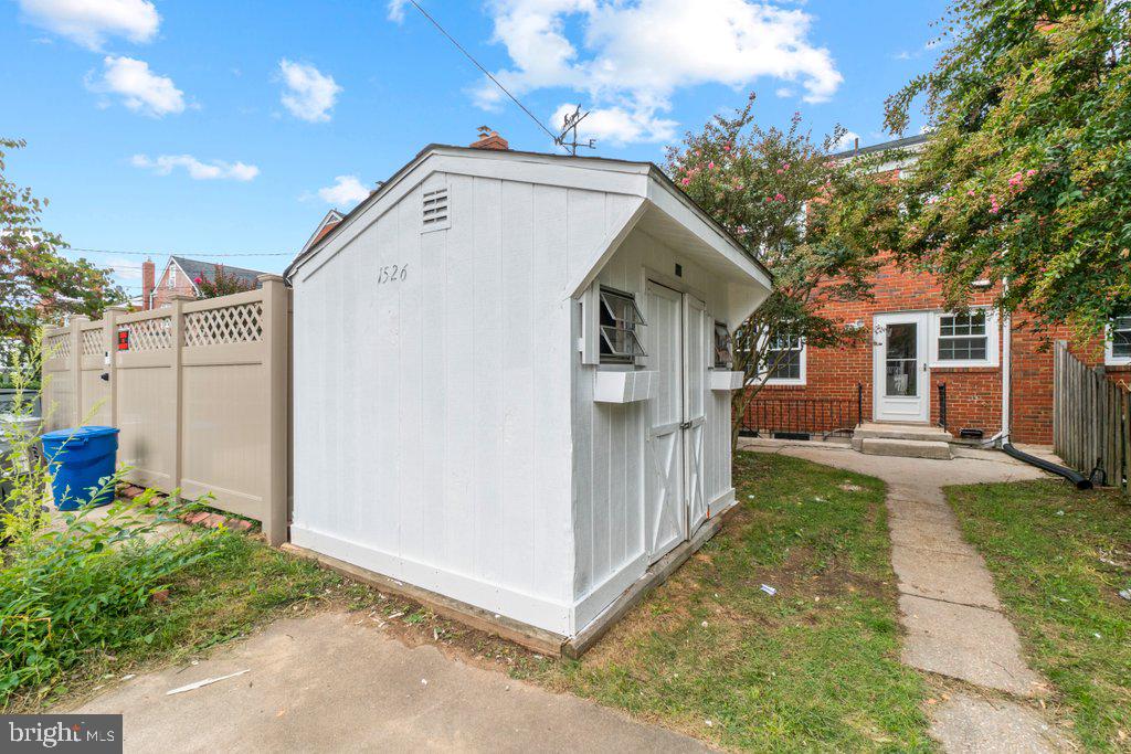 TOWSON - Residential