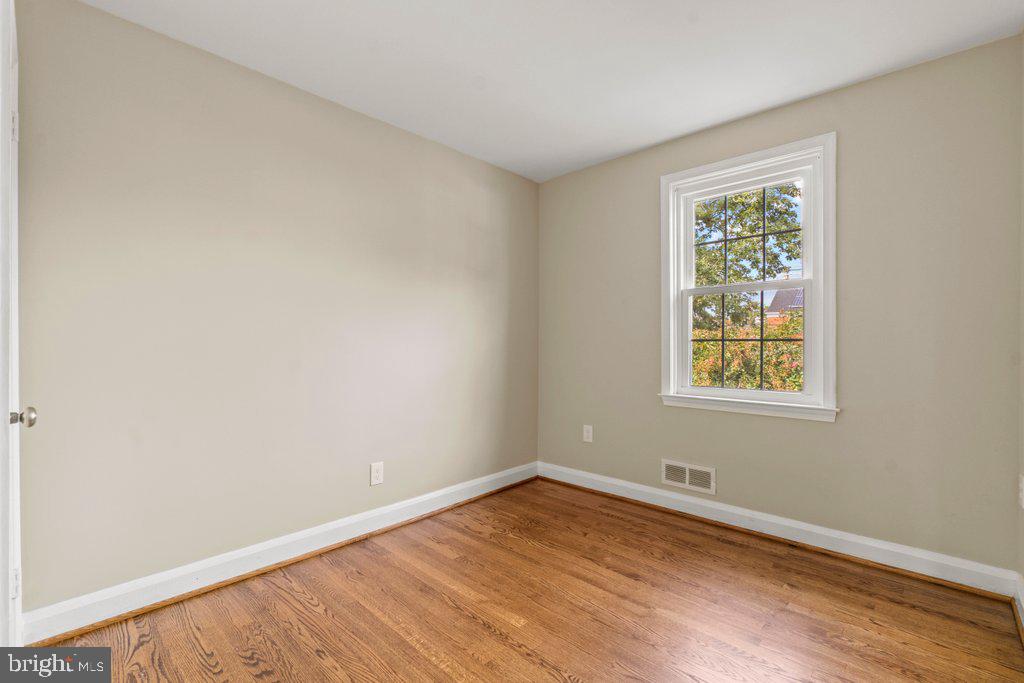 TOWSON - Residential