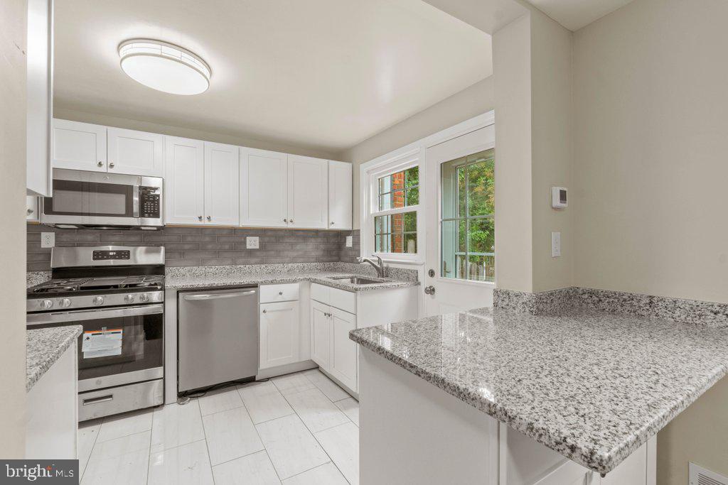 TOWSON - Residential