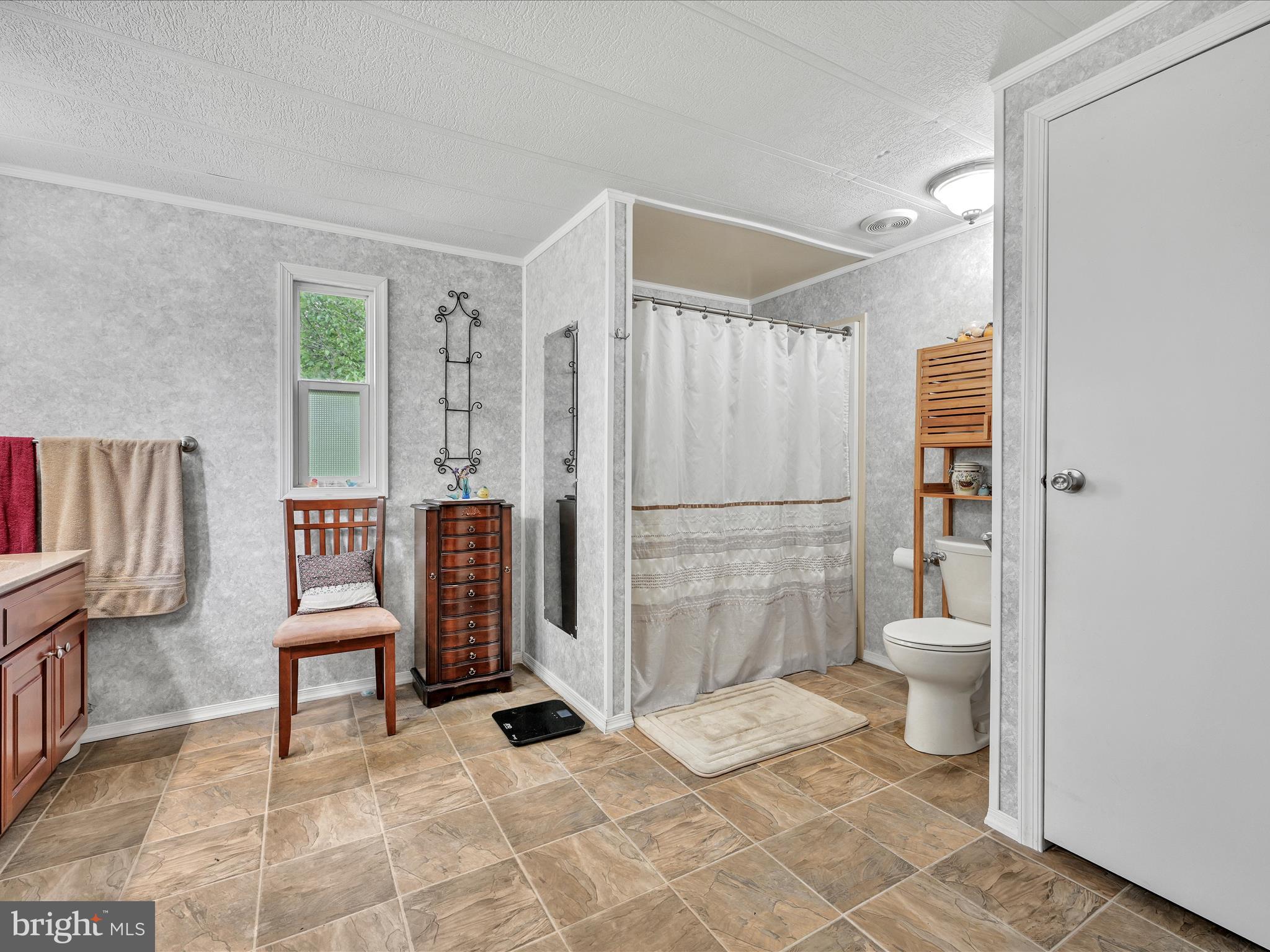 WINCHESTER MEADOWS - Residential