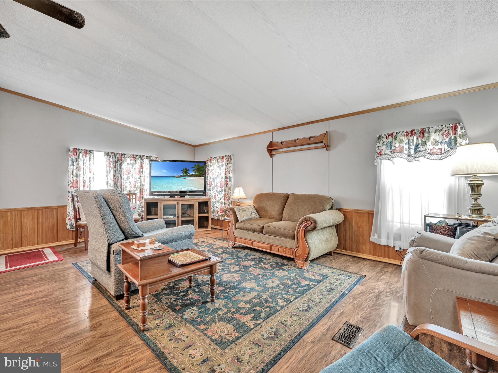 WINCHESTER MEADOWS - Residential