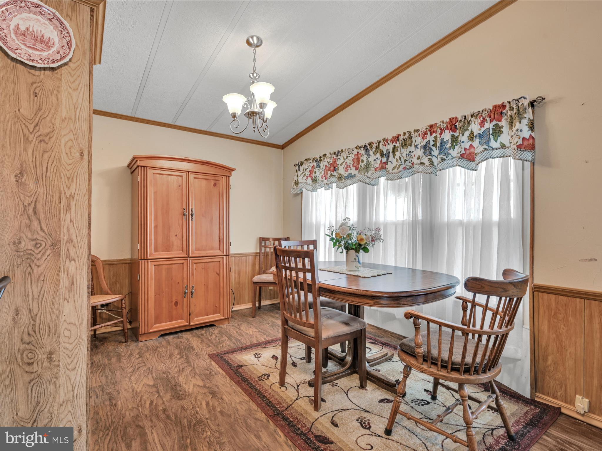 WINCHESTER MEADOWS - Residential