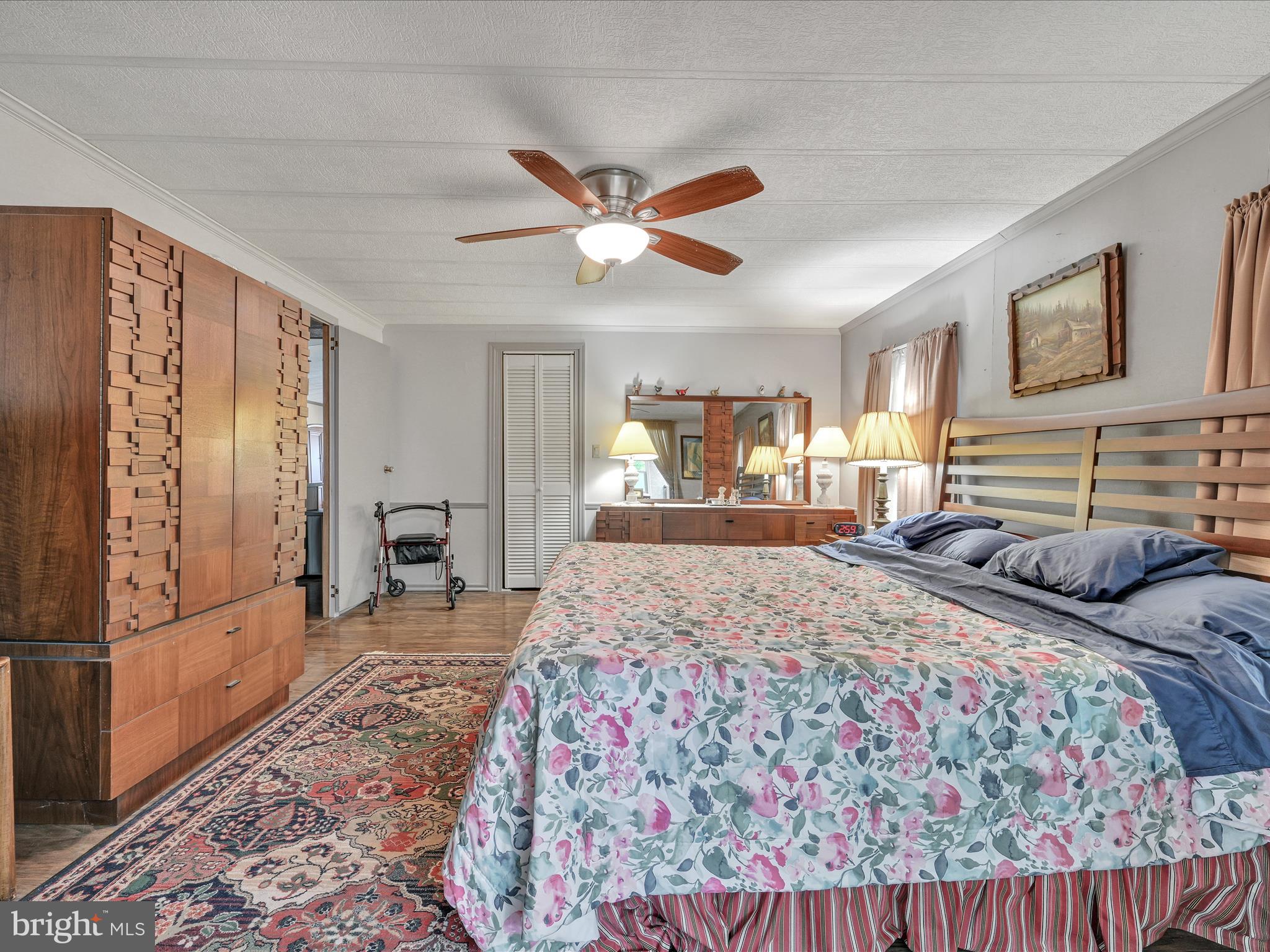 WINCHESTER MEADOWS - Residential