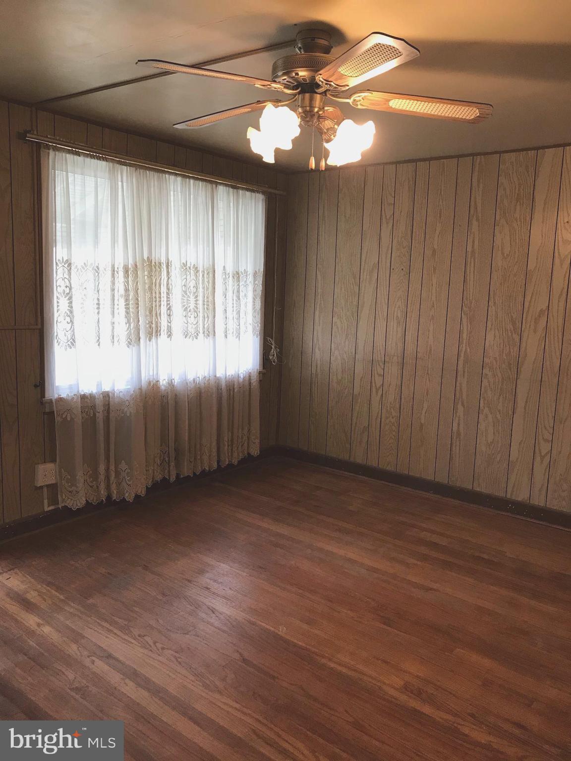 BEL AIR - Residential