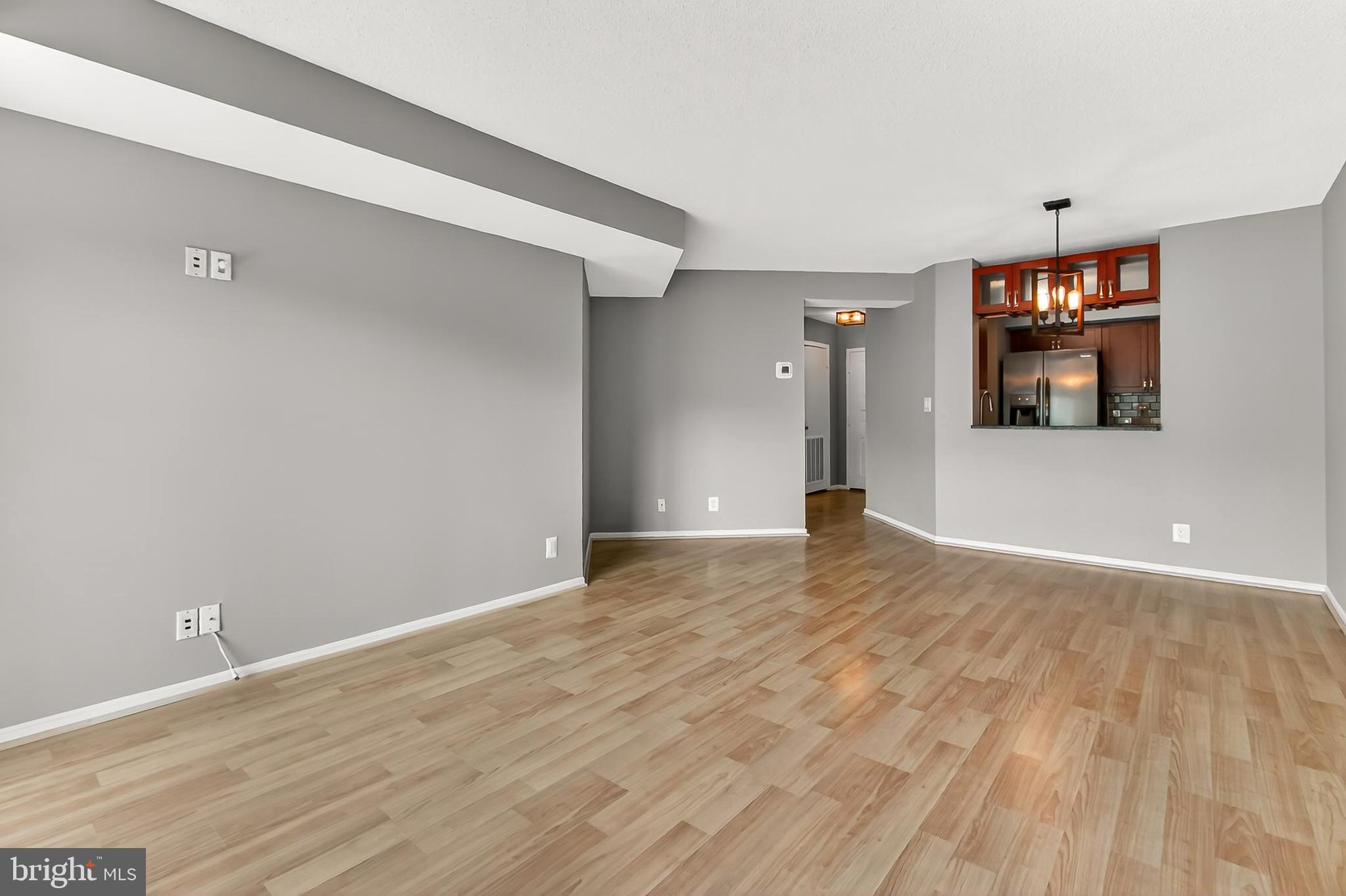 ASTORIA CONDOMINIUM - Residential Lease