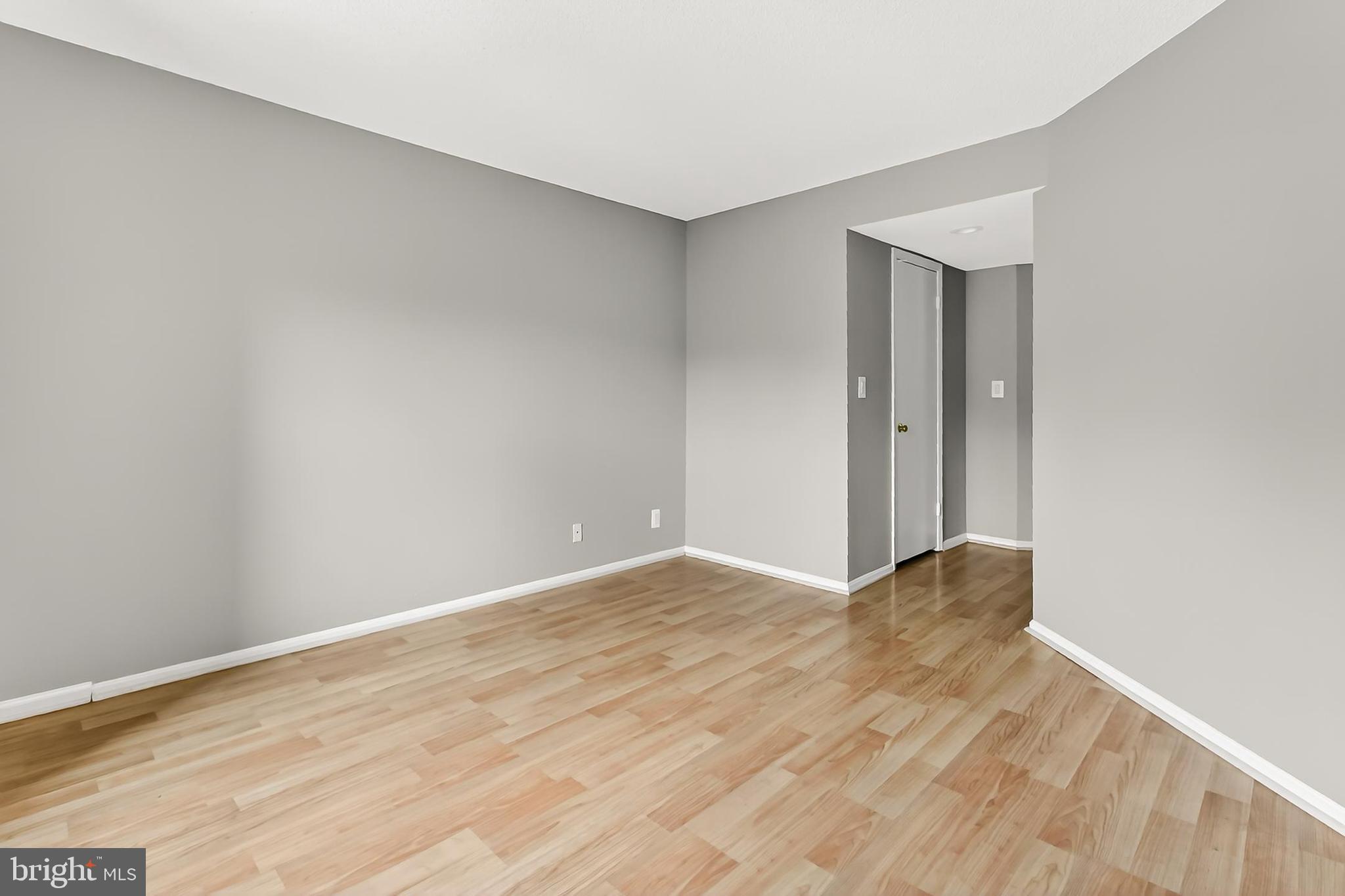 ASTORIA CONDOMINIUM - Residential Lease