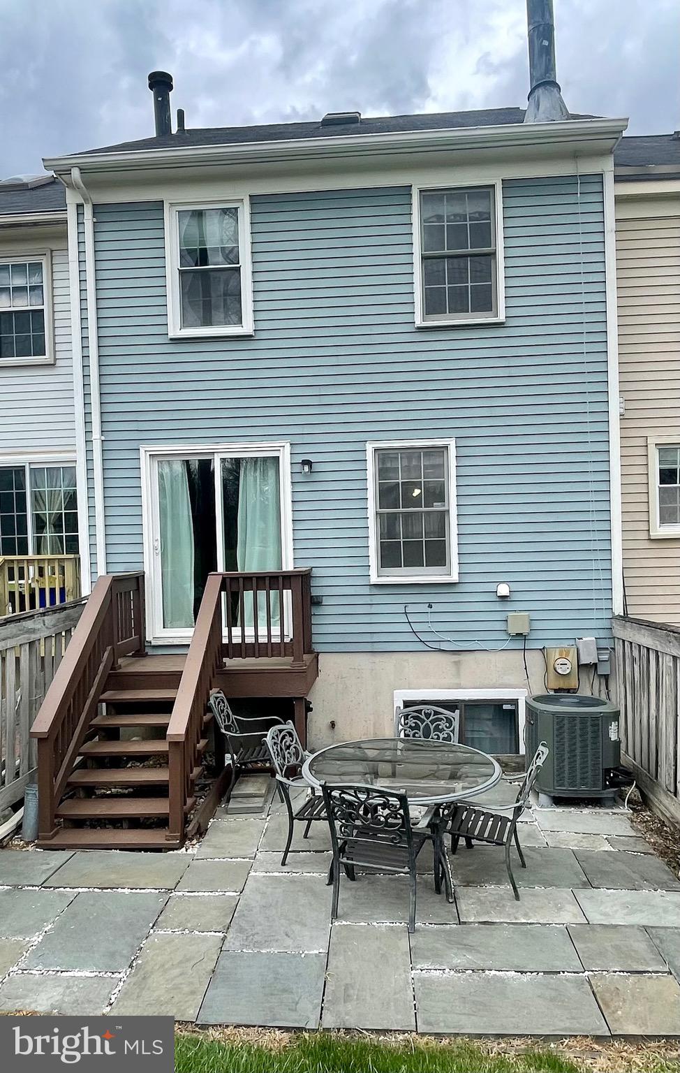 SUFFOLK PLACE - Residential