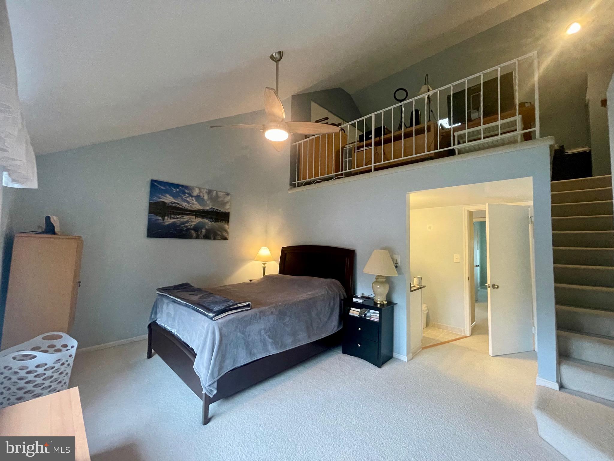 SUFFOLK PLACE - Residential