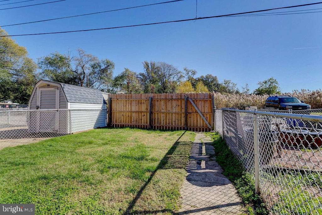 BEAR CREEK - Residential