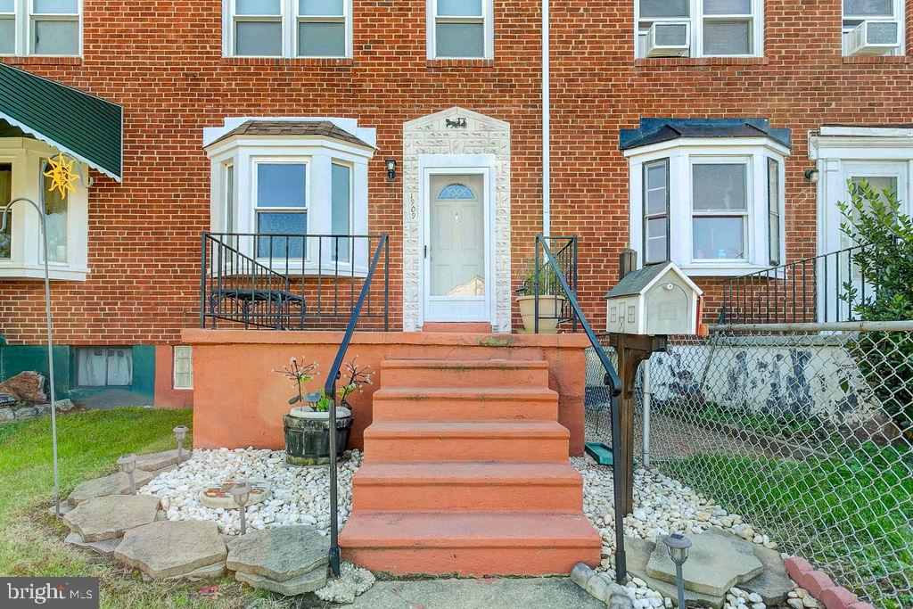 BEAR CREEK - Residential