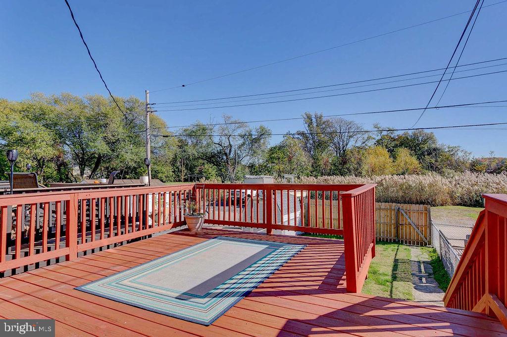 BEAR CREEK - Residential