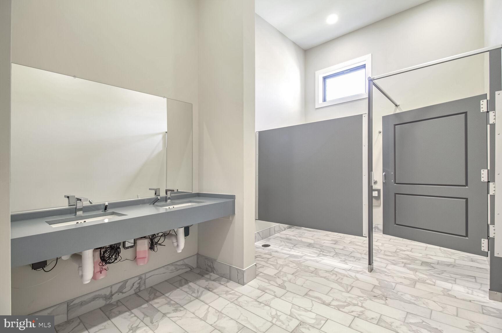 CABIN BRANCH - Residential