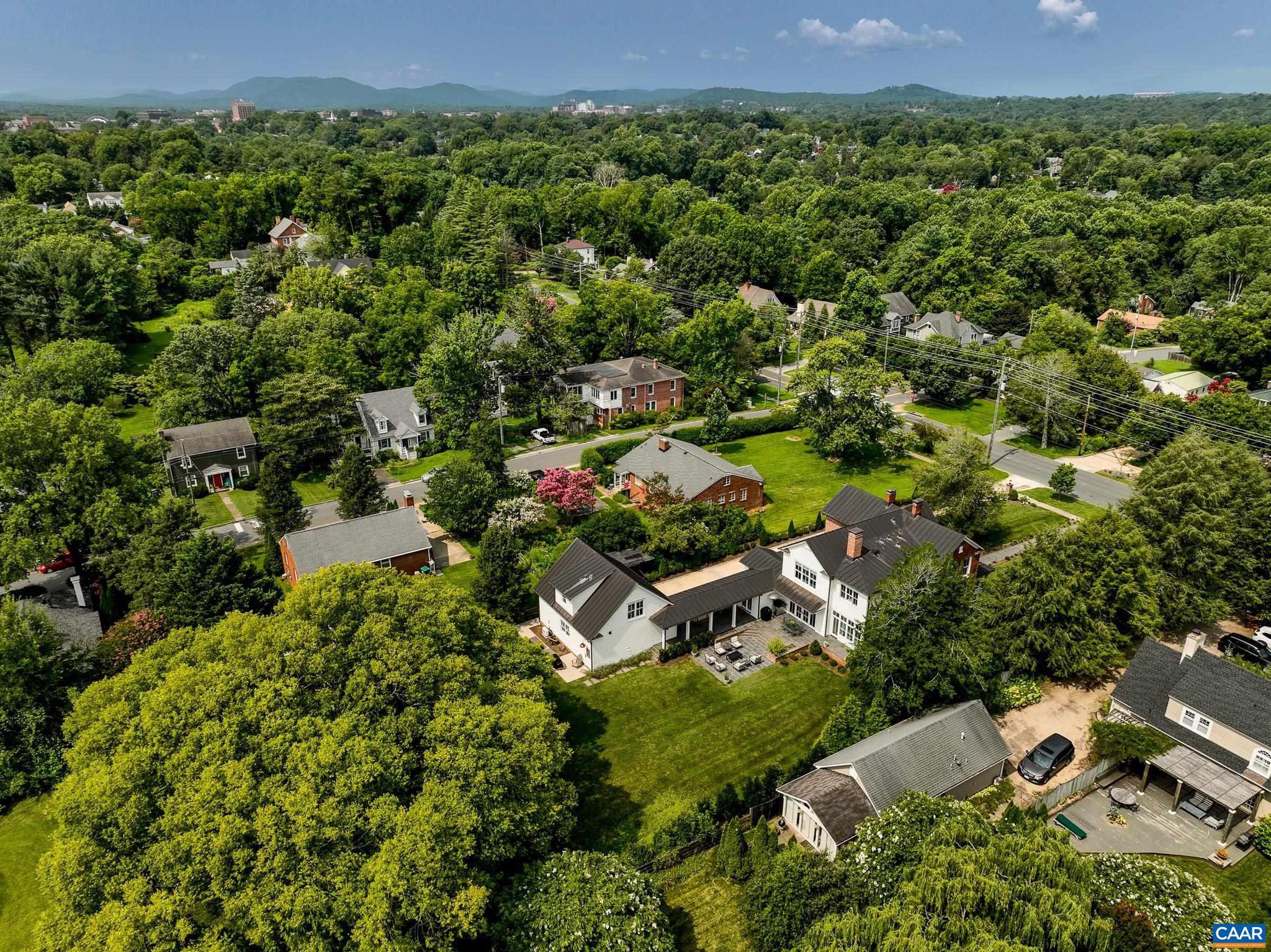 LOCUST GROVE - Residential