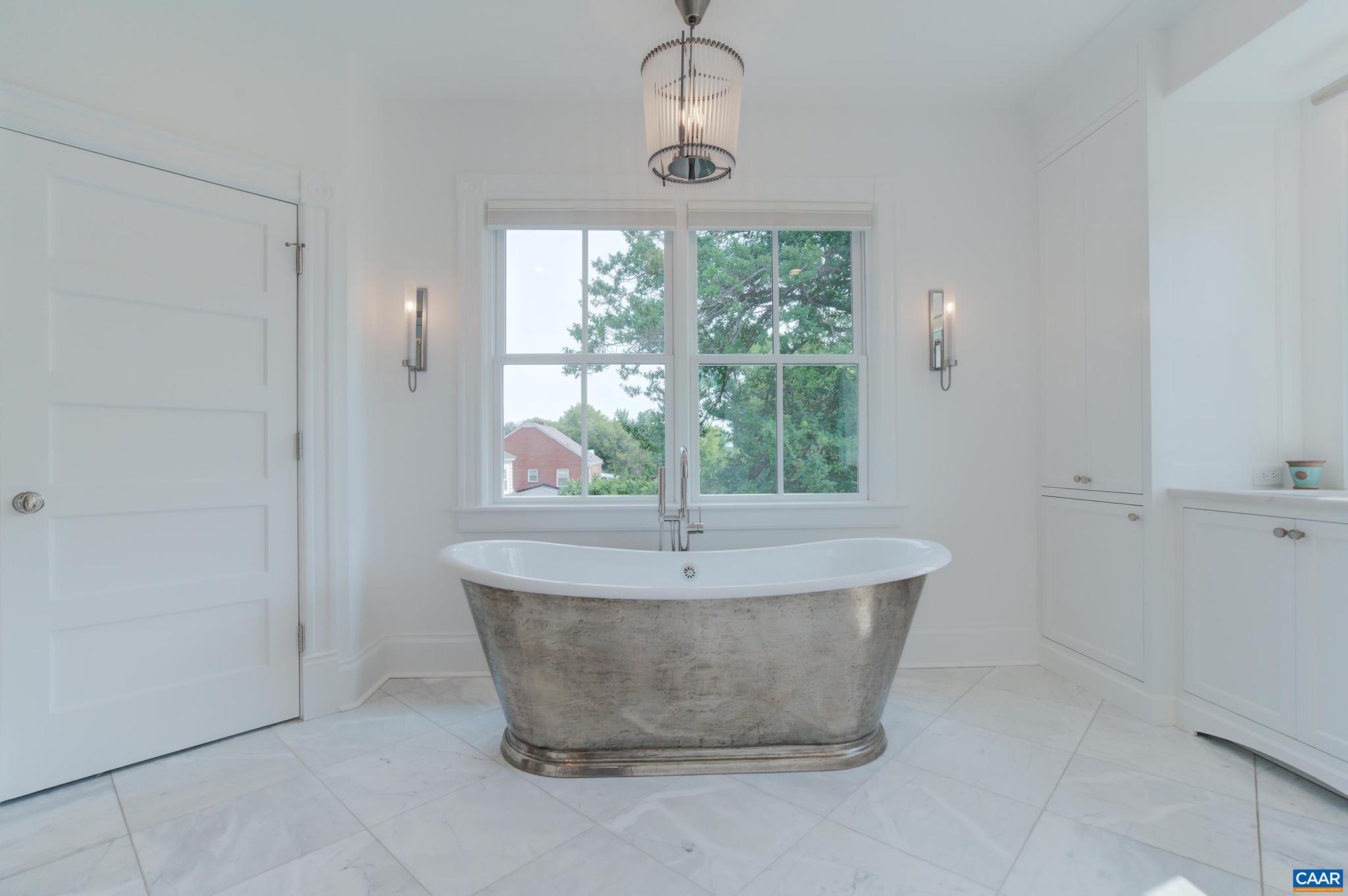 LOCUST GROVE - Residential