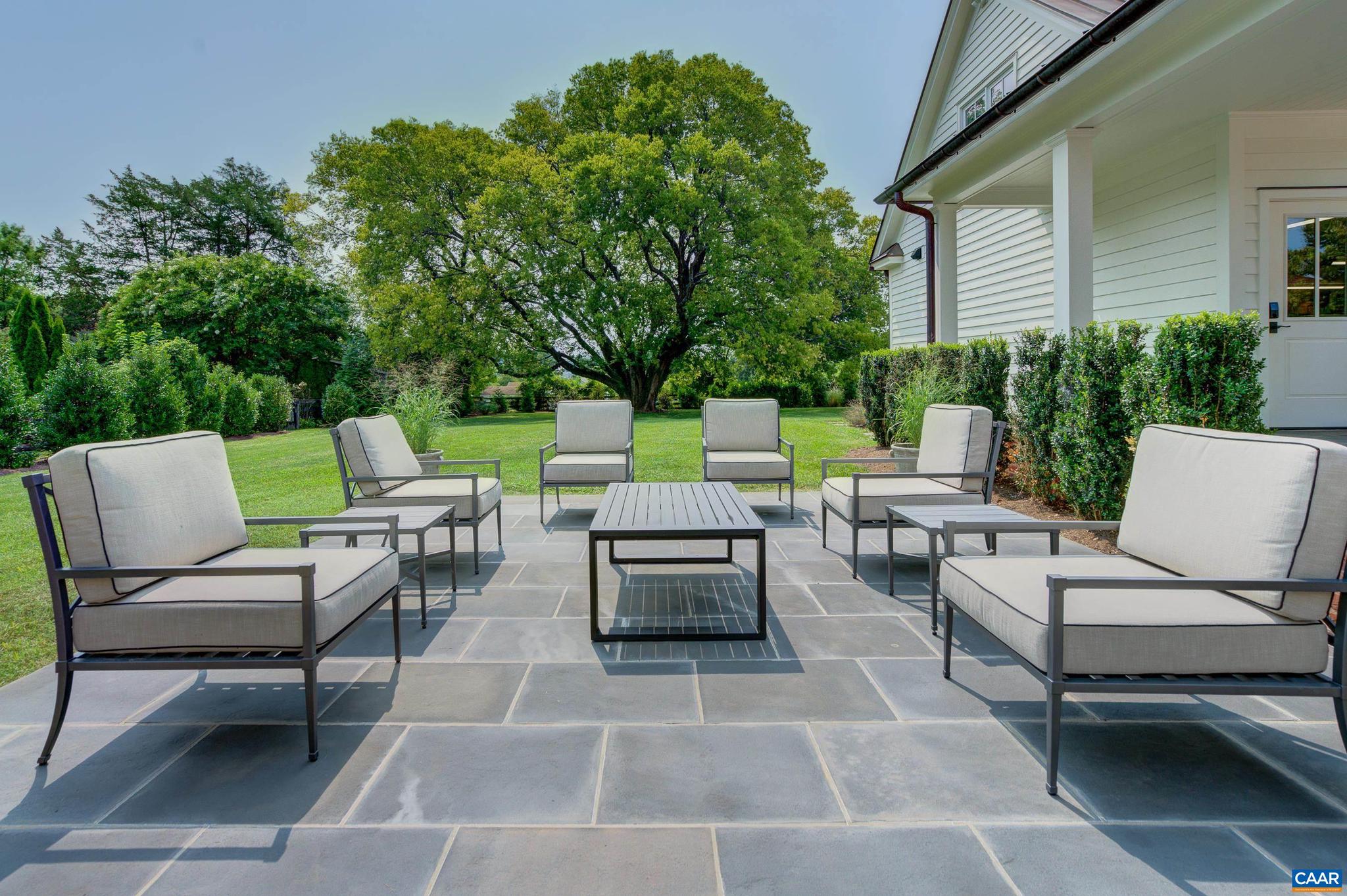 LOCUST GROVE - Residential