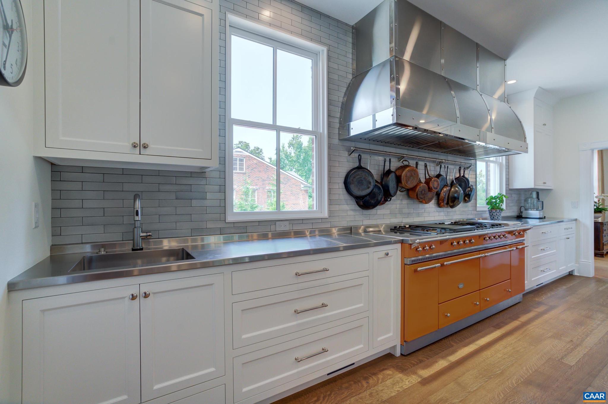 LOCUST GROVE - Residential