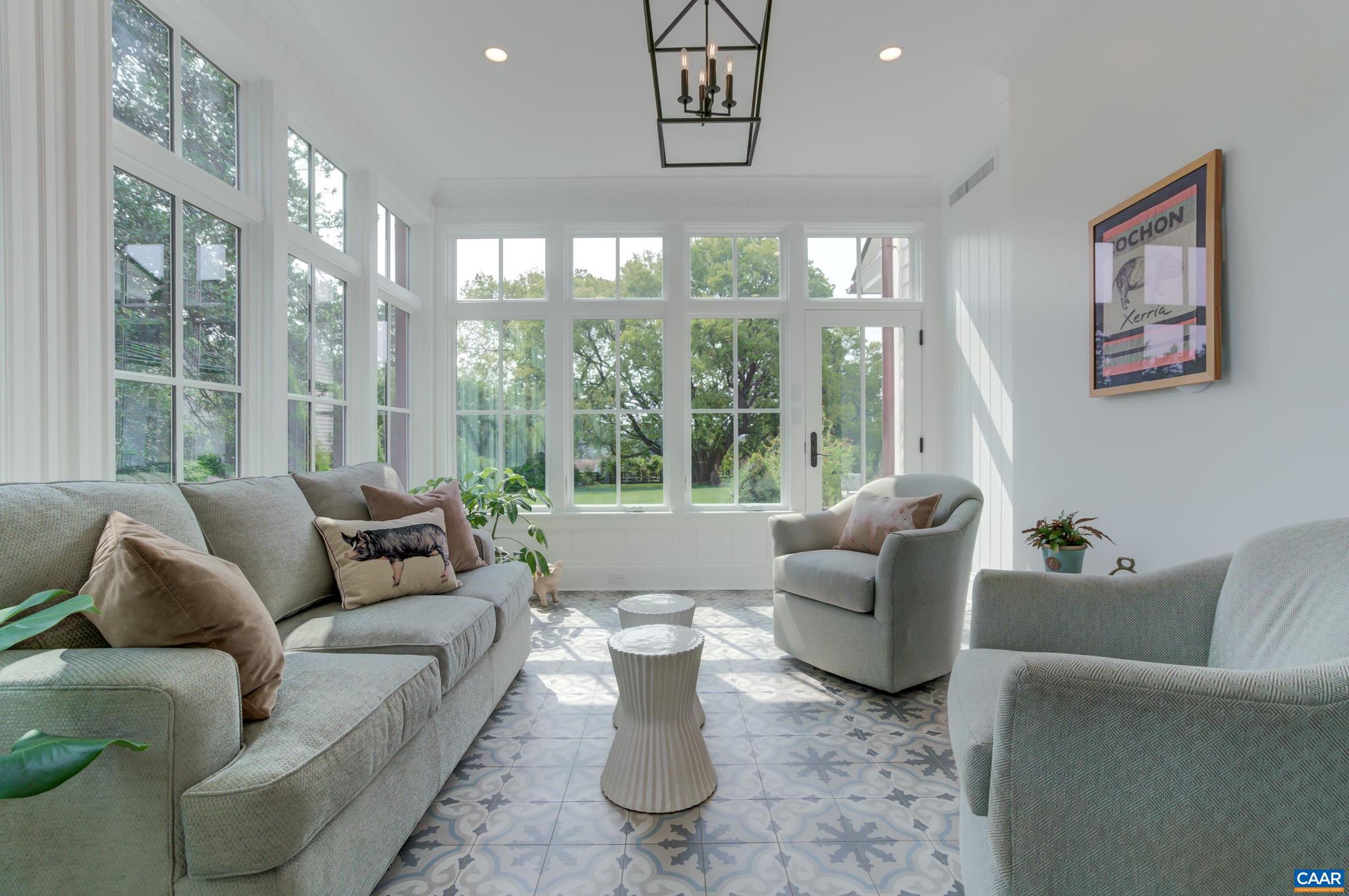 LOCUST GROVE - Residential