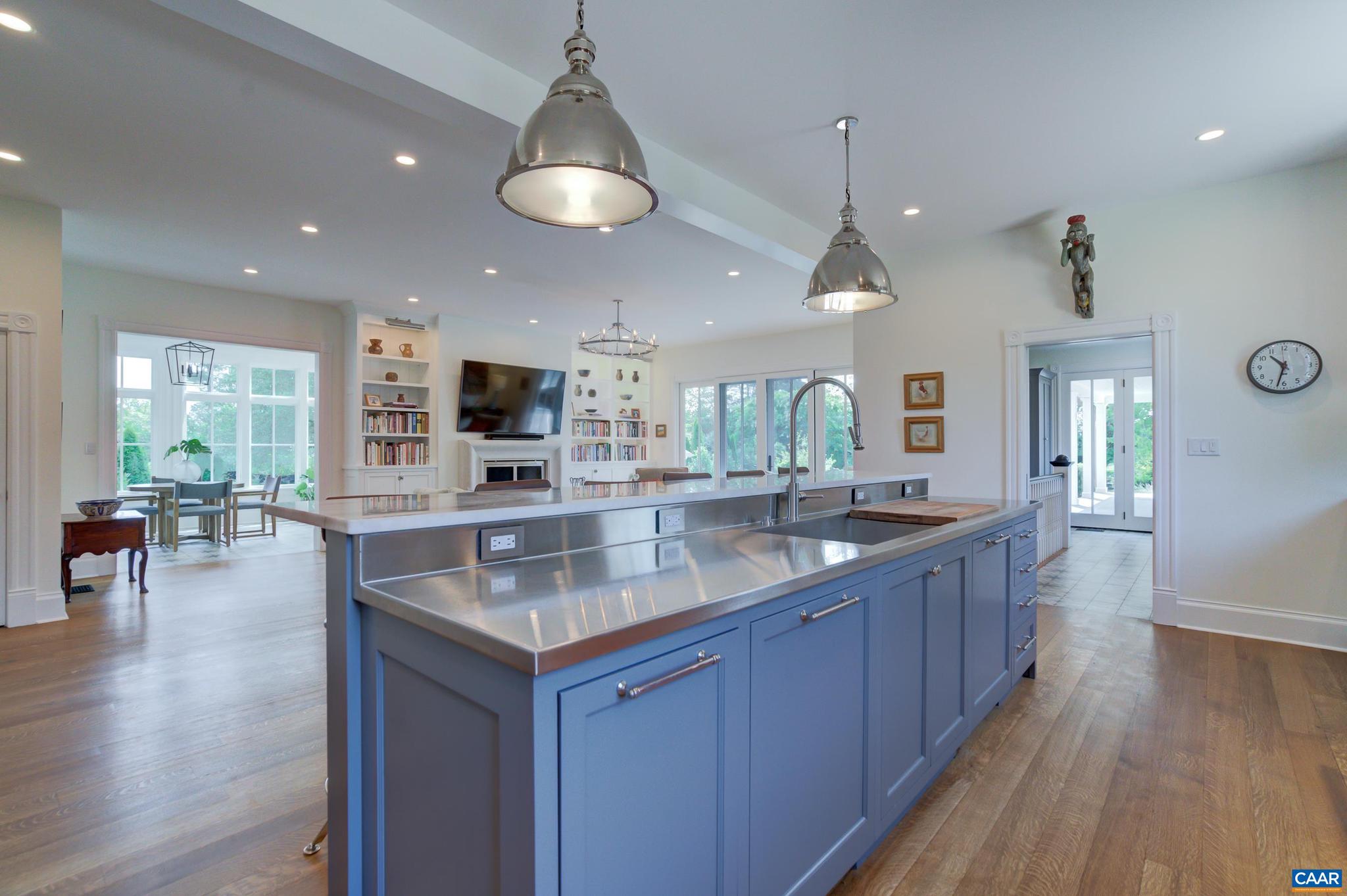 LOCUST GROVE - Residential