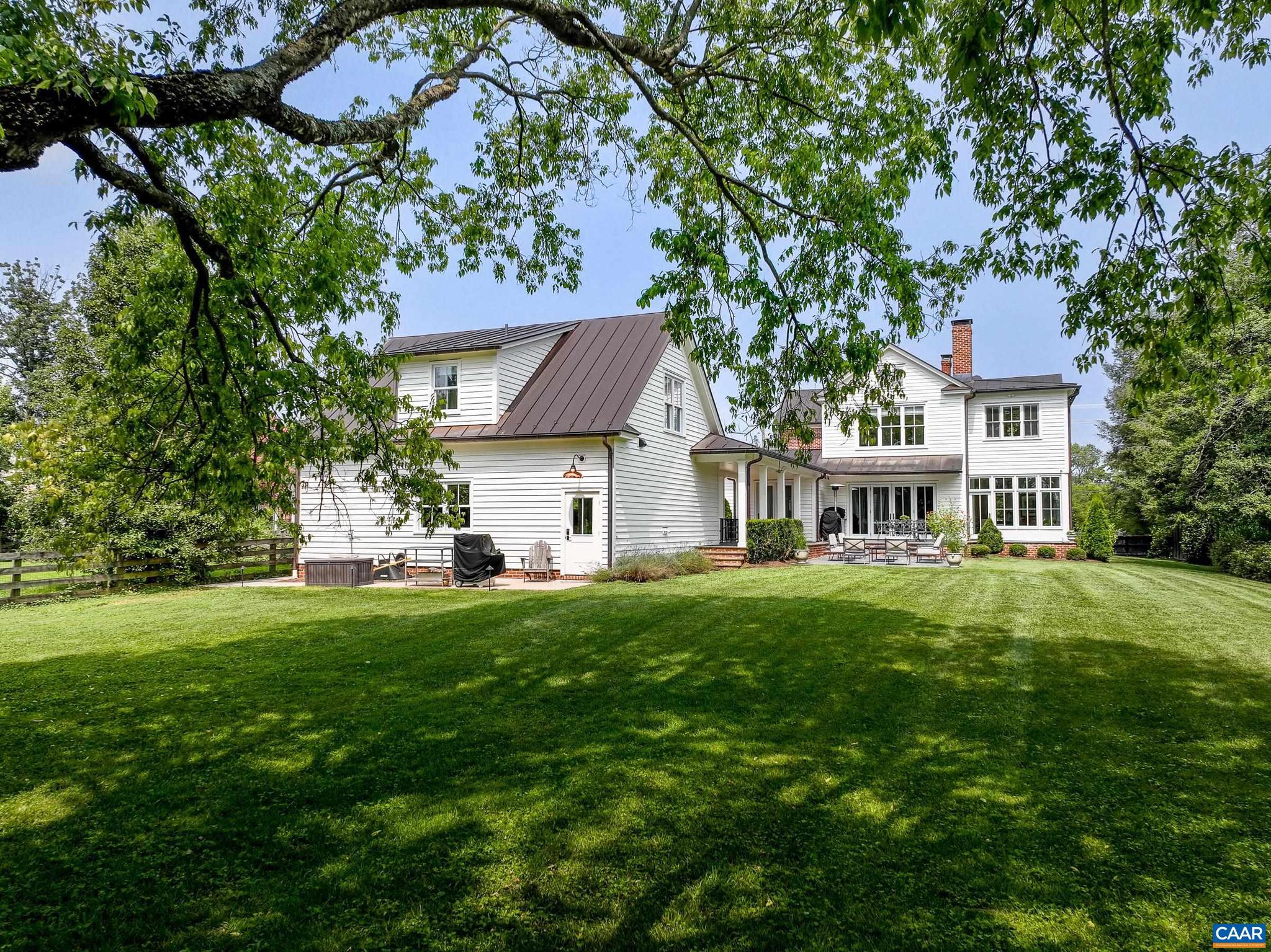 LOCUST GROVE - Residential