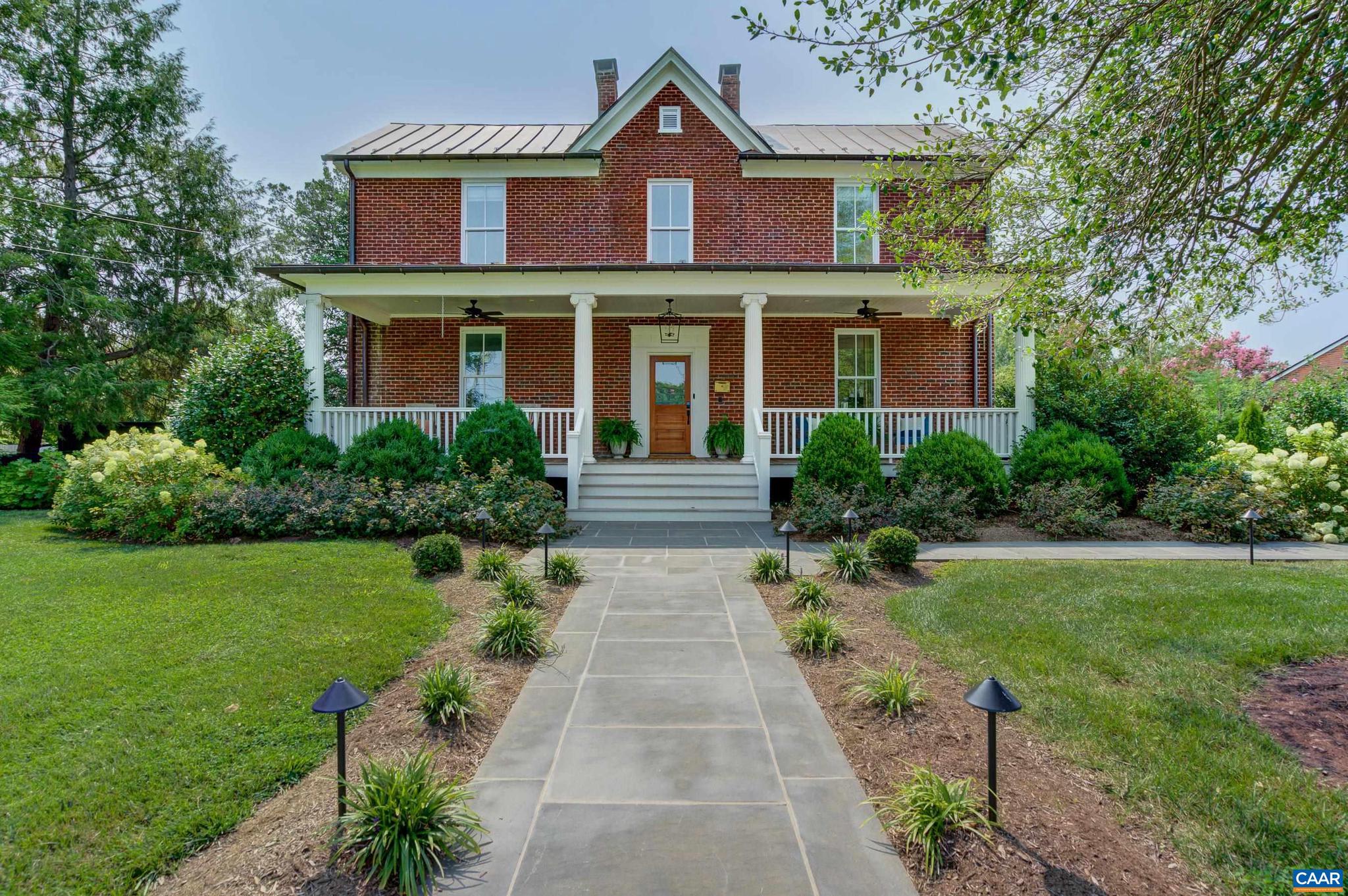 LOCUST GROVE - Residential