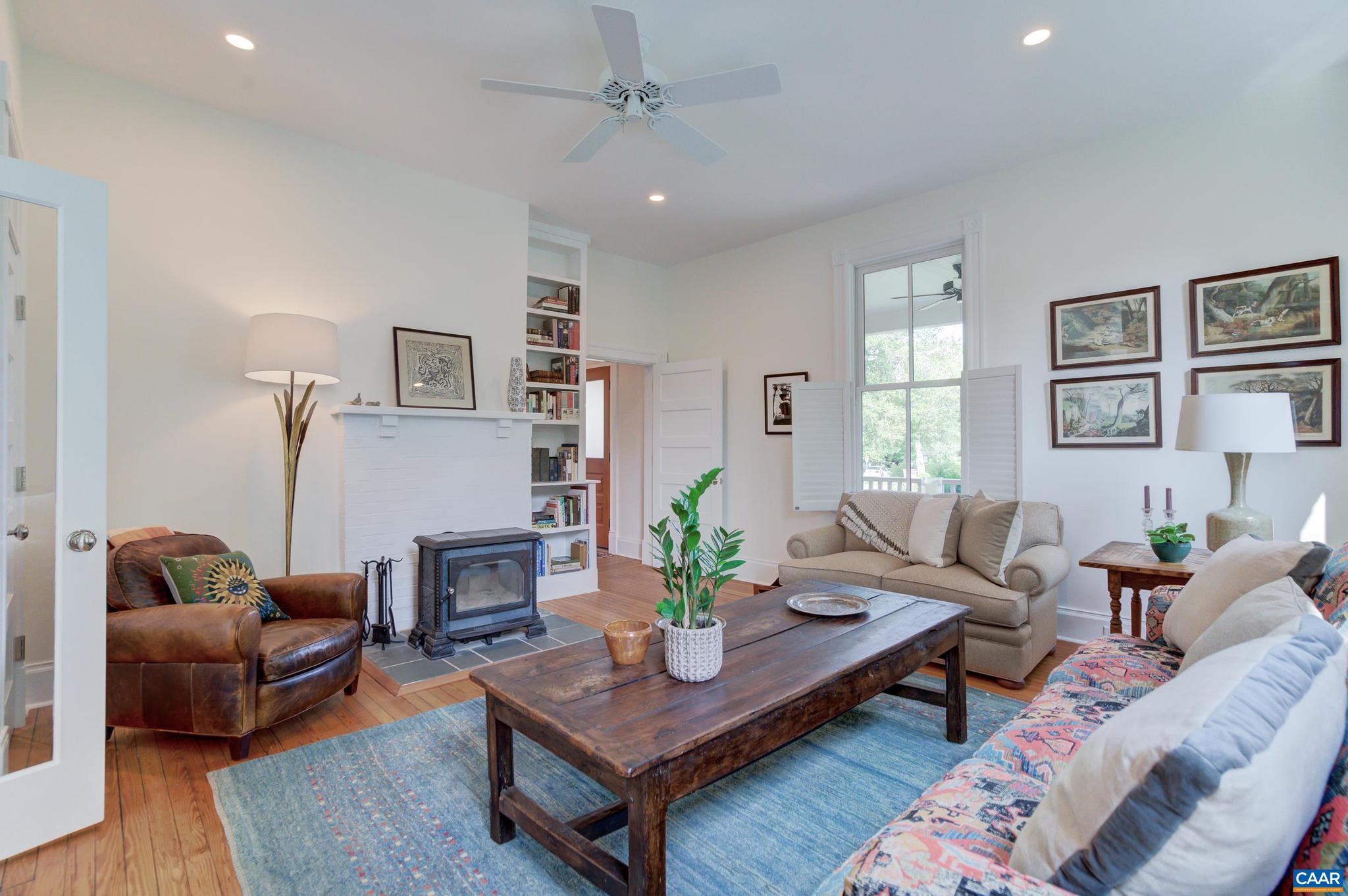 LOCUST GROVE - Residential