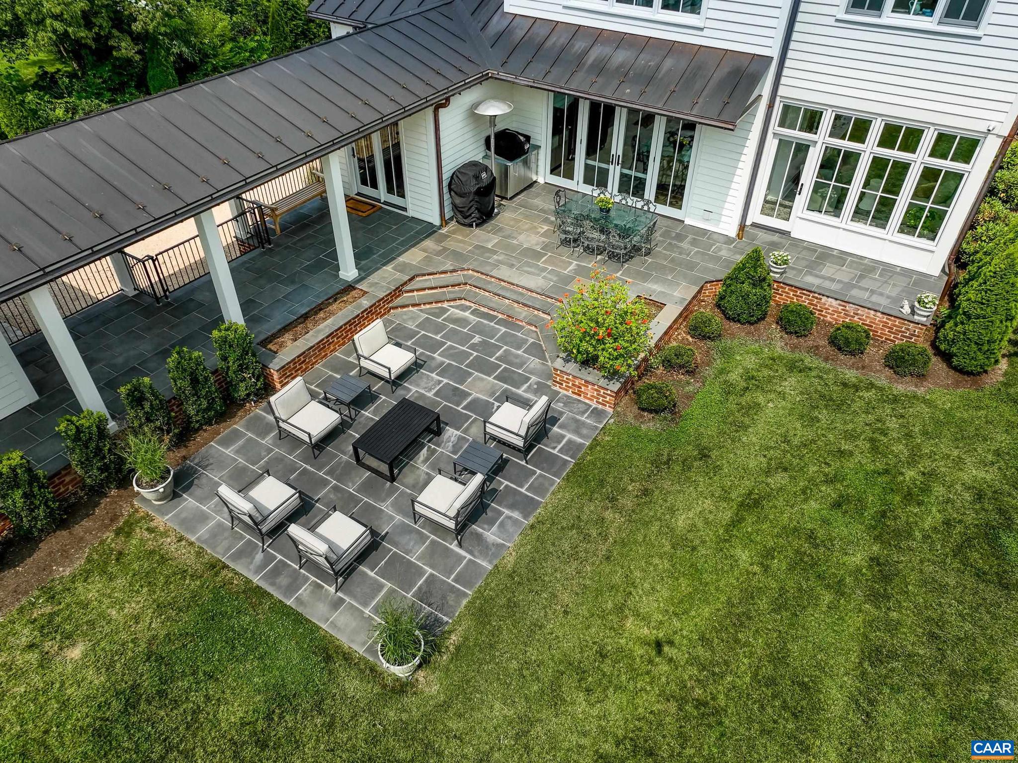 LOCUST GROVE - Residential