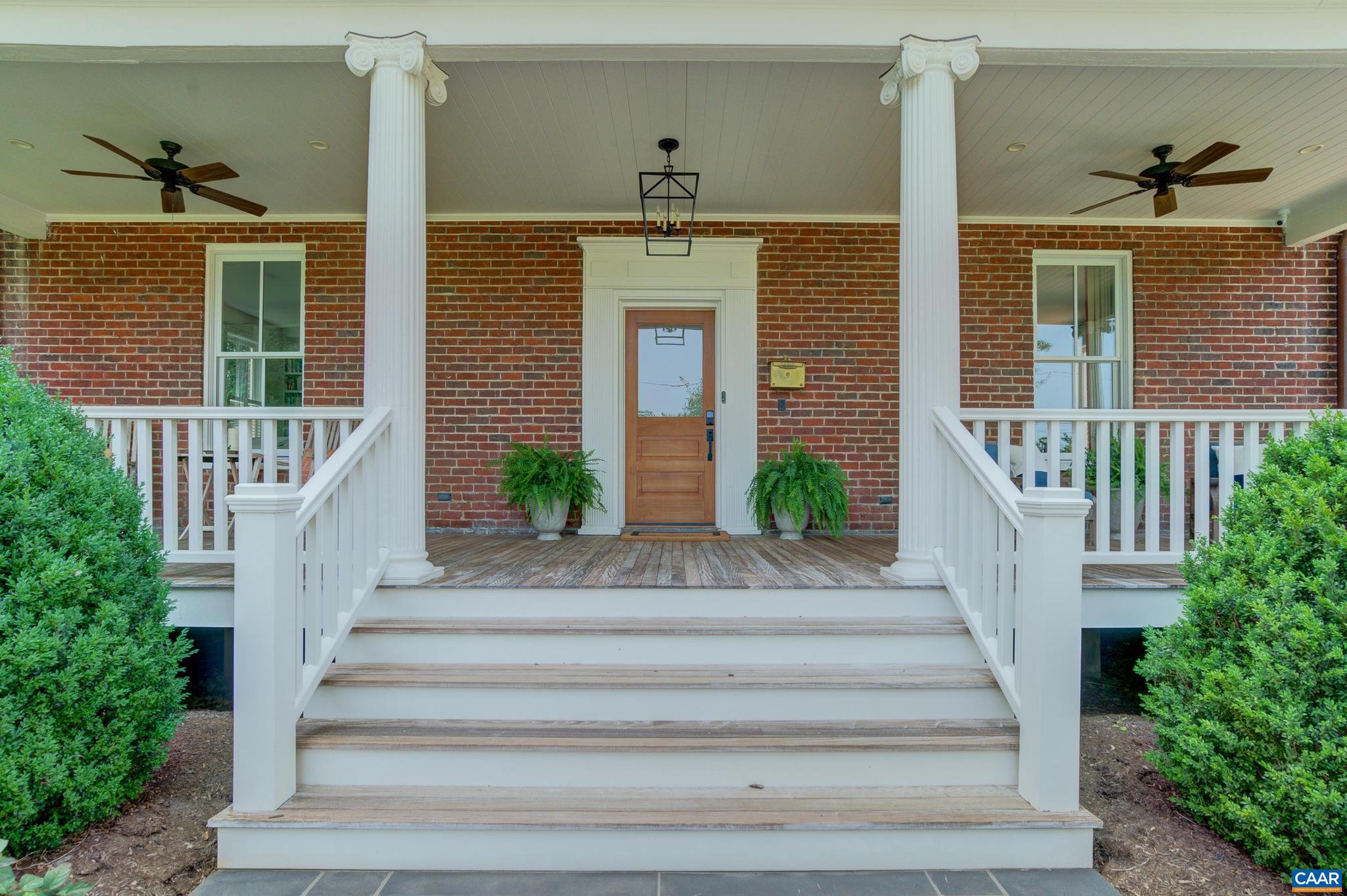 LOCUST GROVE - Residential