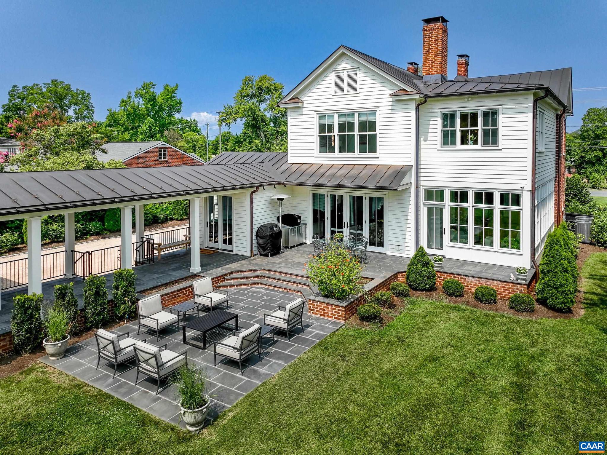 LOCUST GROVE - Residential