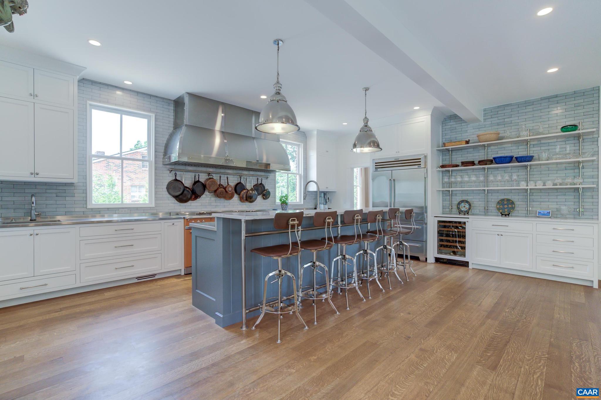 LOCUST GROVE - Residential