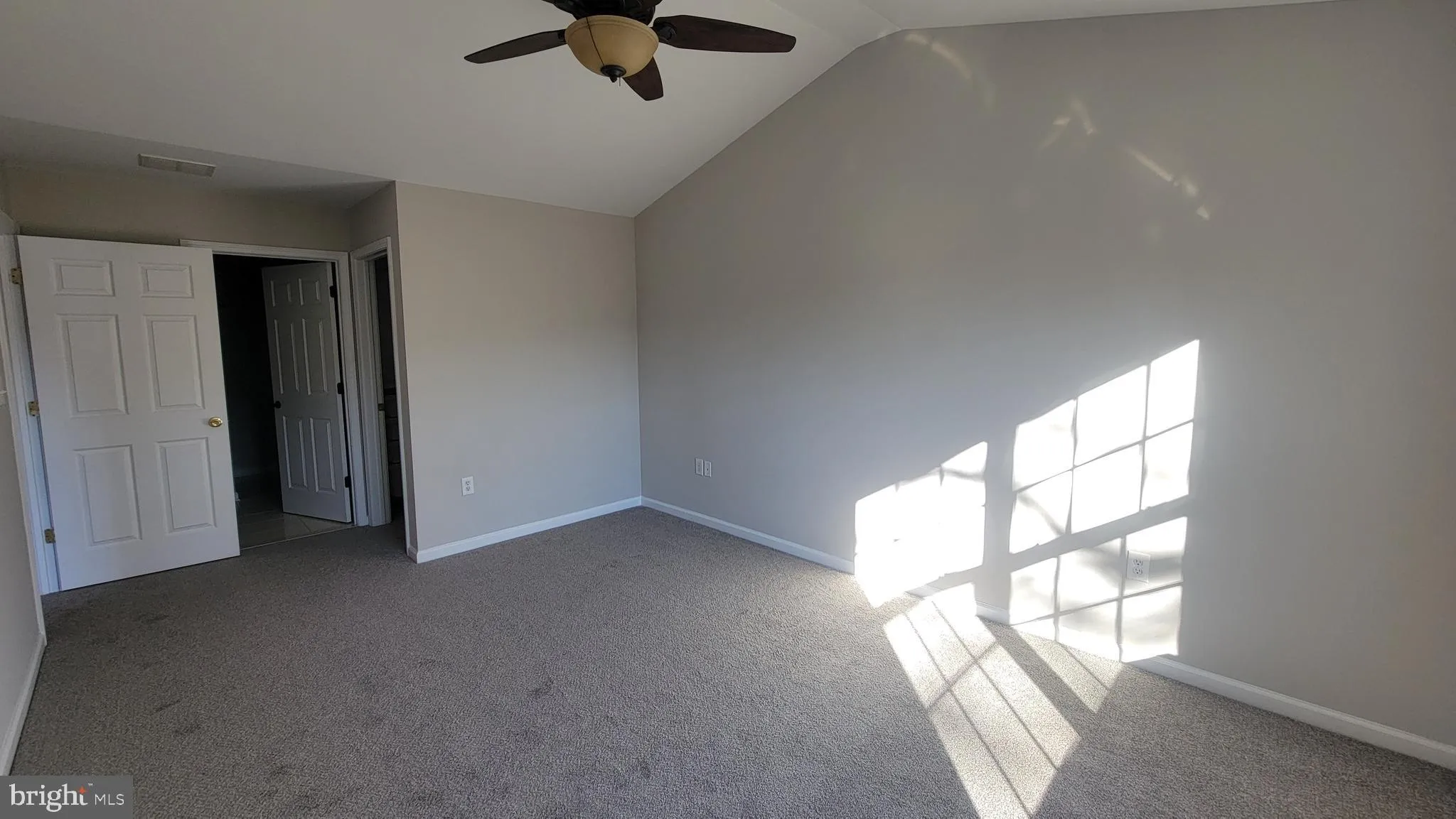 Deptford, New Jersey 08096, United States, 3 Bedrooms Bedrooms, ,3 BathroomsBathrooms,Residential,Contingent,10634