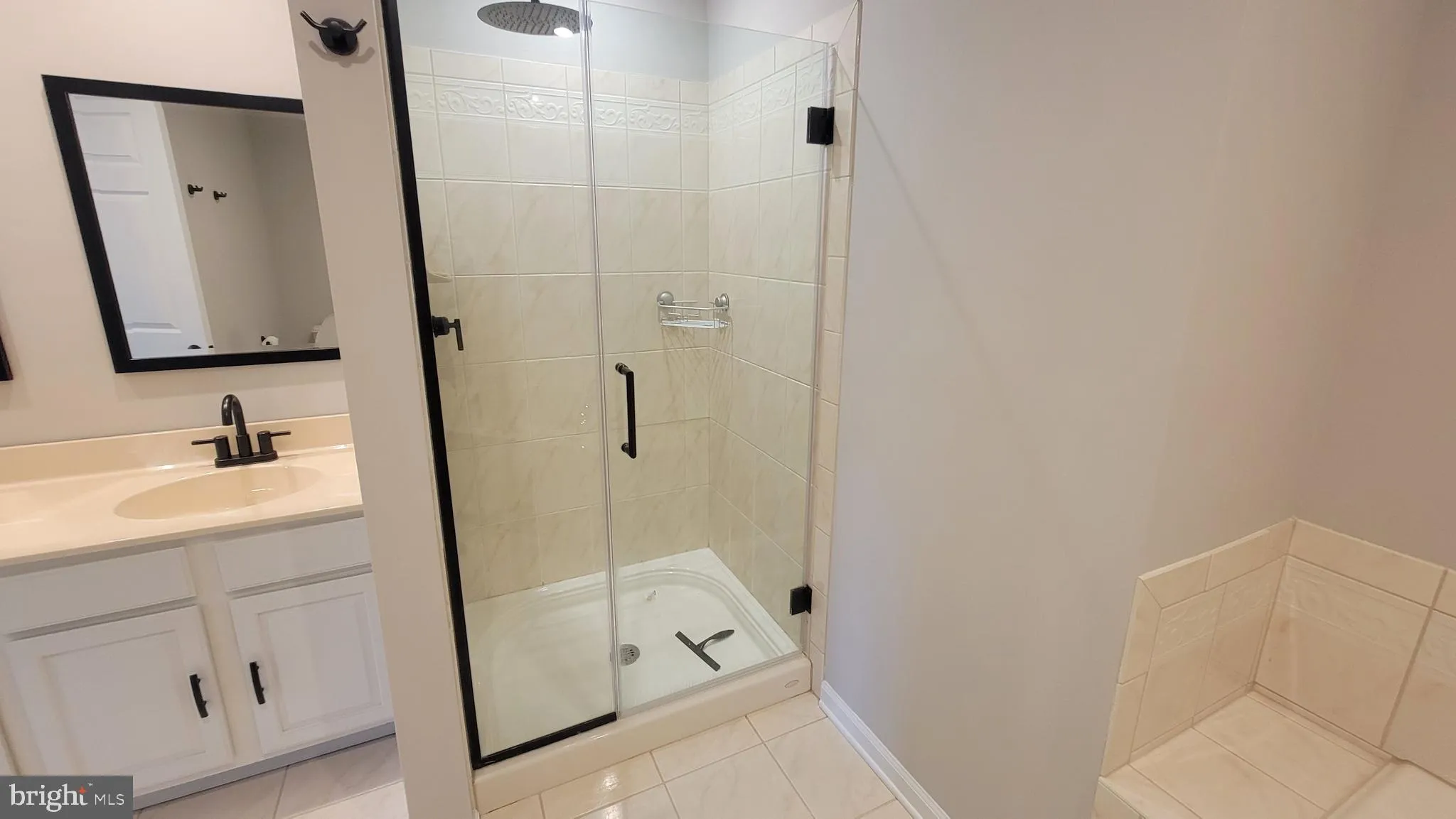 Deptford, New Jersey 08096, United States, 3 Bedrooms Bedrooms, ,3 BathroomsBathrooms,Residential,Contingent,10634