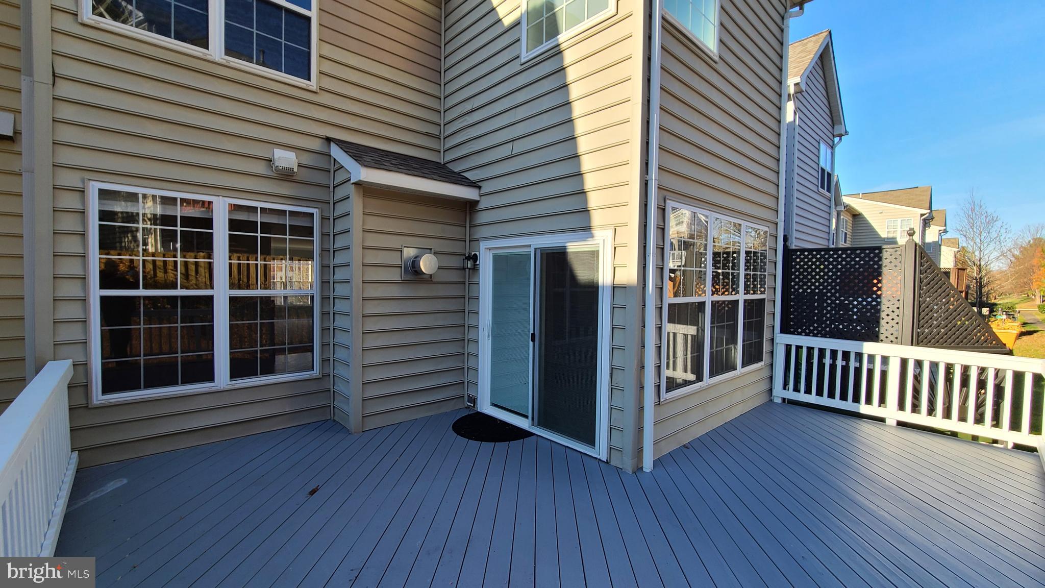 GREAT FALLS CHASE - Residential Lease