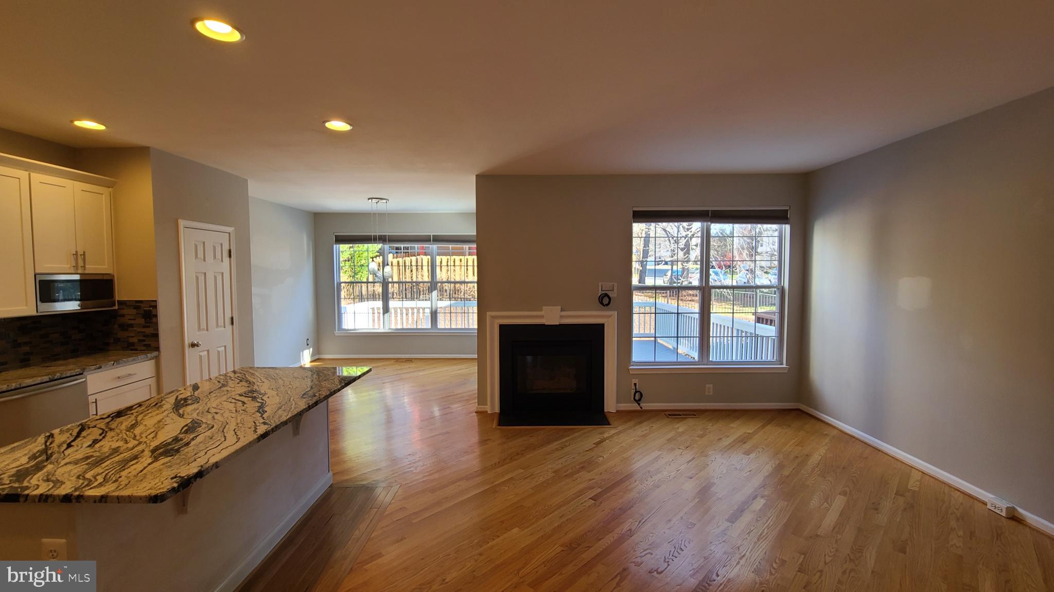 GREAT FALLS CHASE - Residential Lease