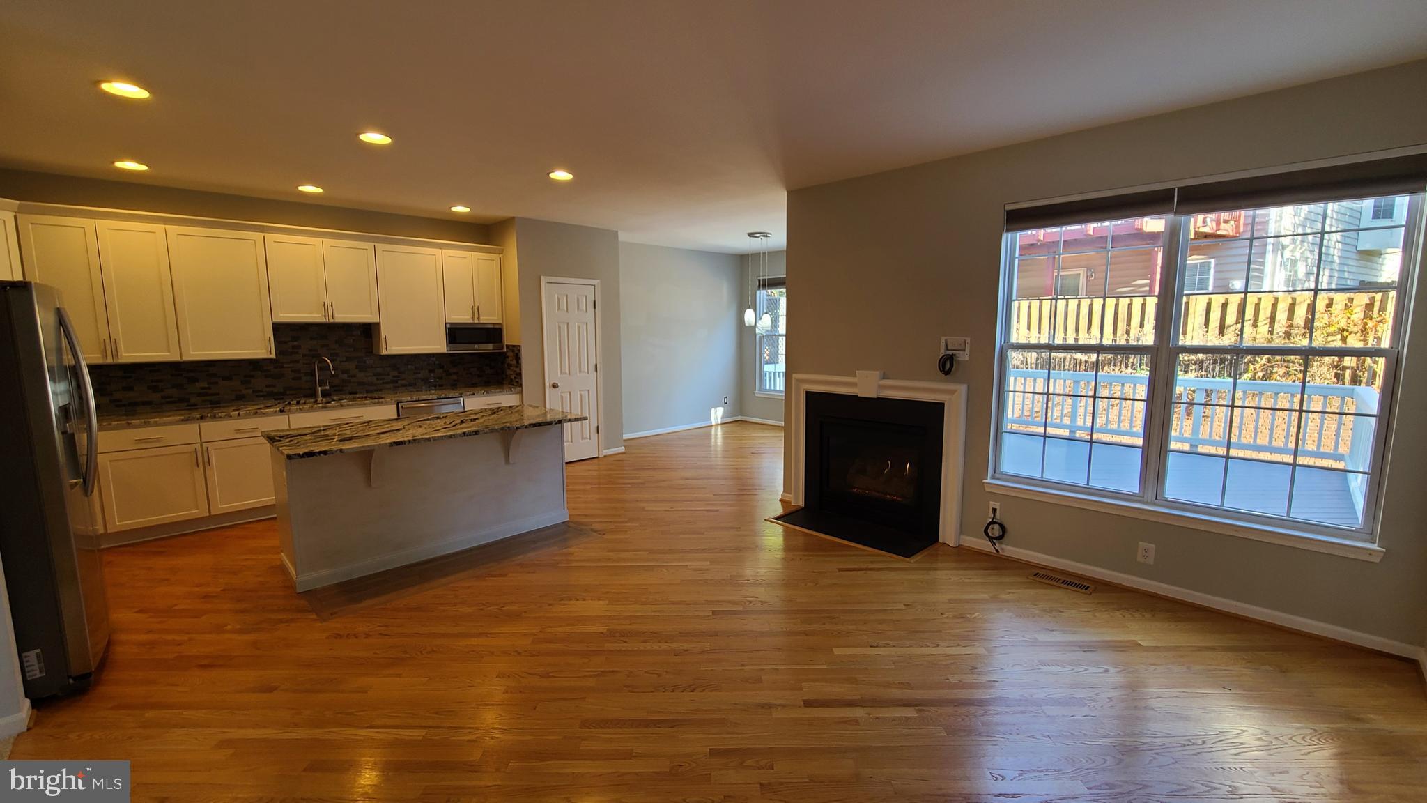 GREAT FALLS CHASE - Residential Lease