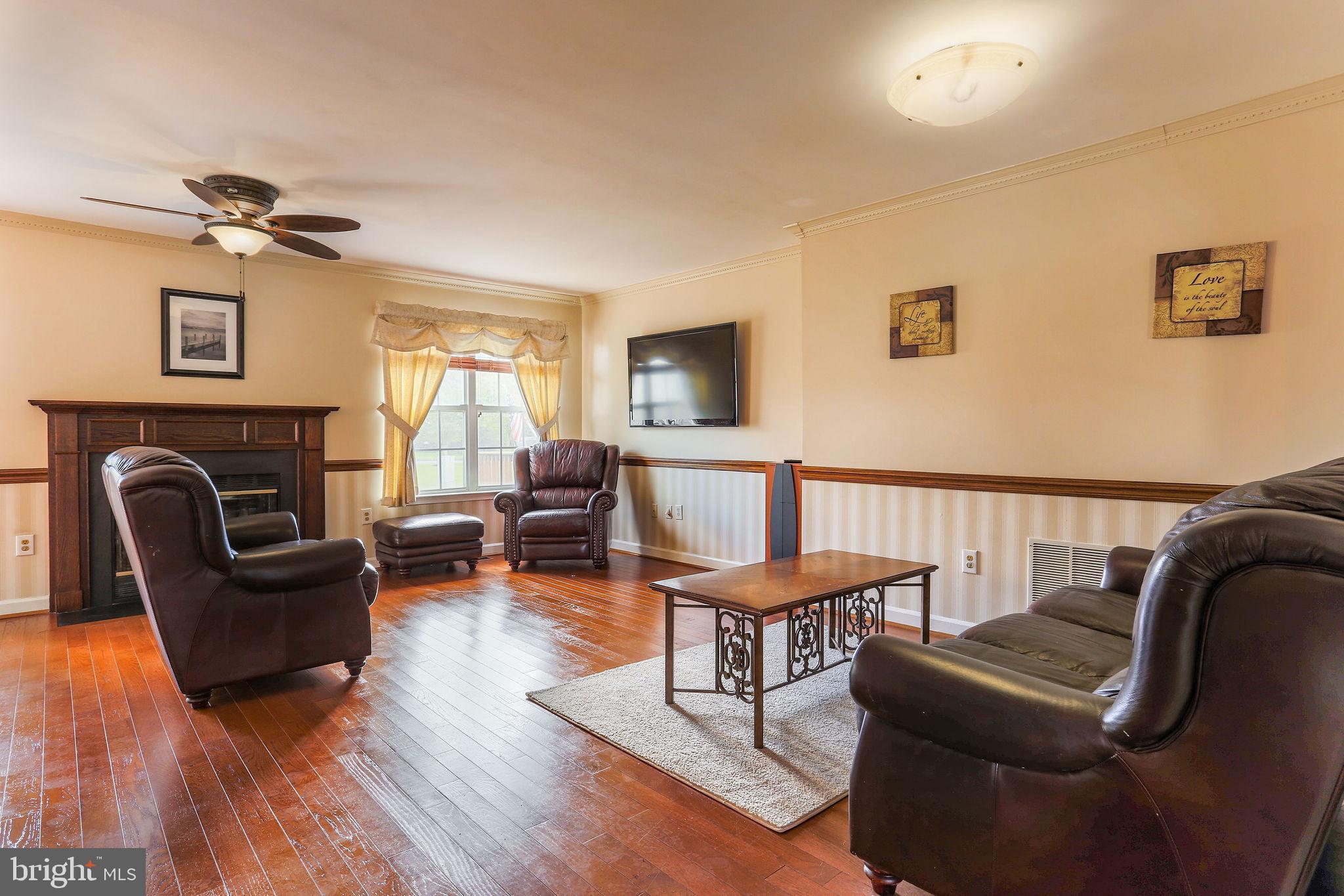 SPRING RIDGE - Residential