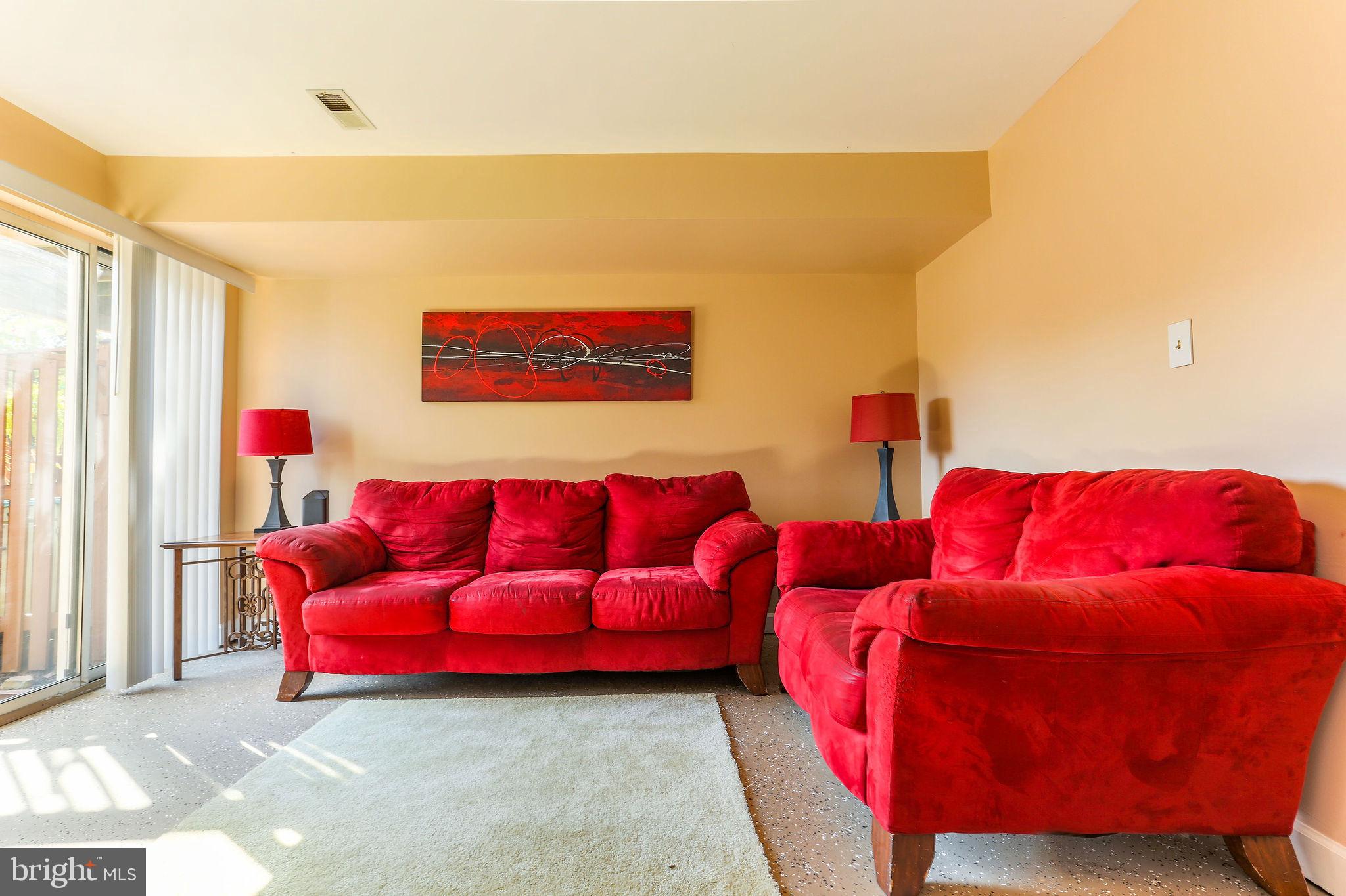 SPRING RIDGE - Residential