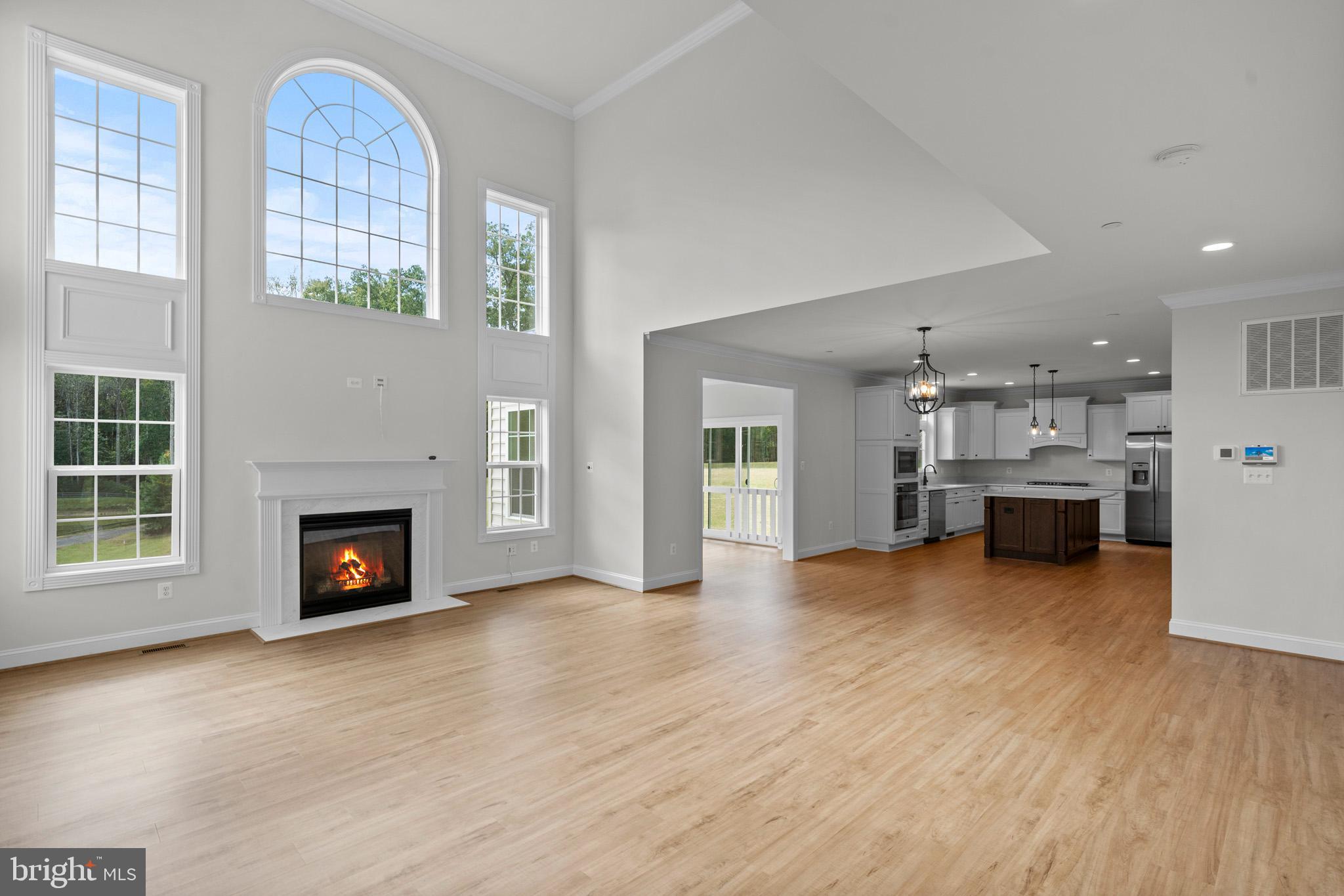 AUTUMN WOODS - Residential