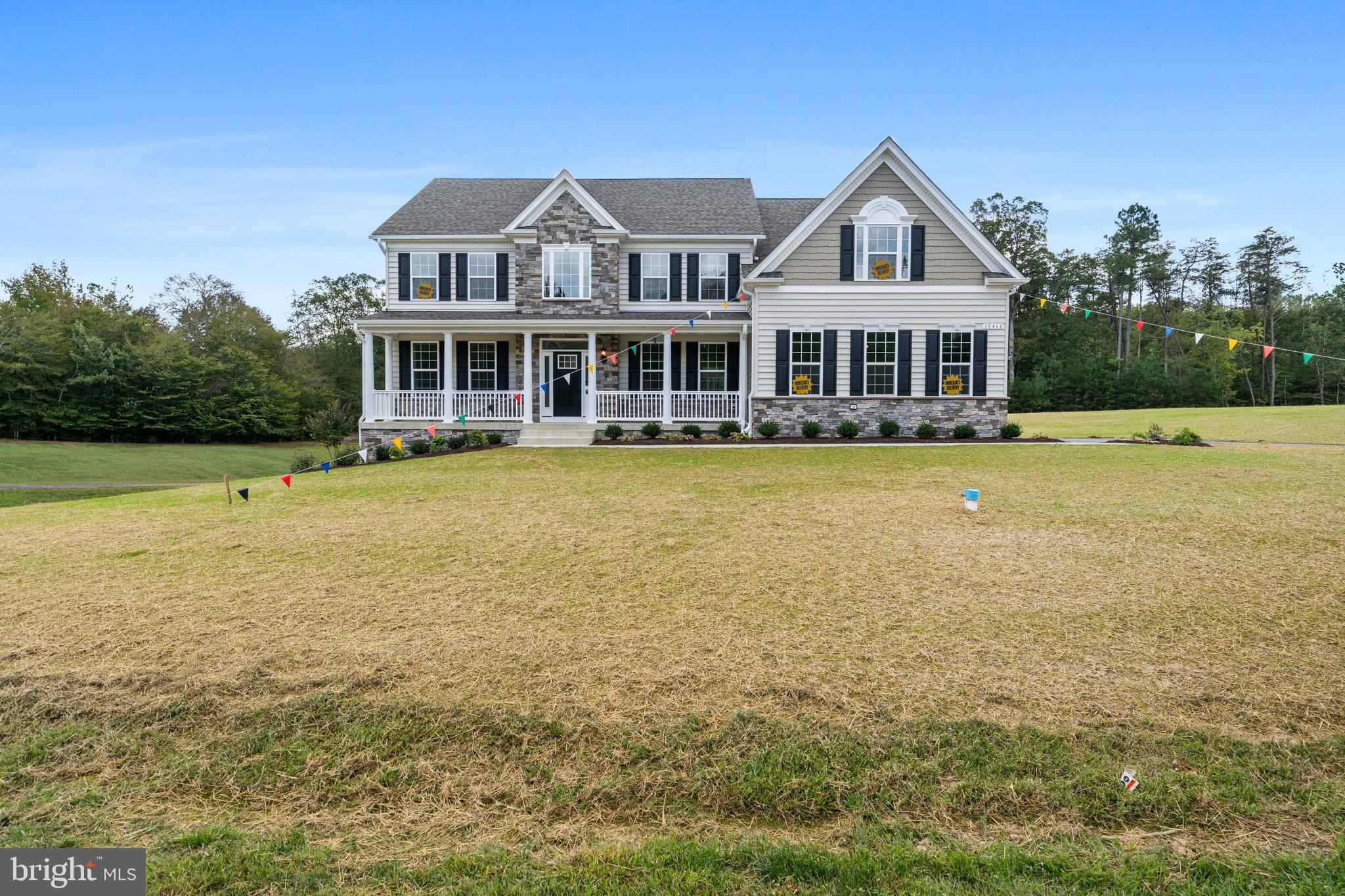 AUTUMN WOODS - Residential