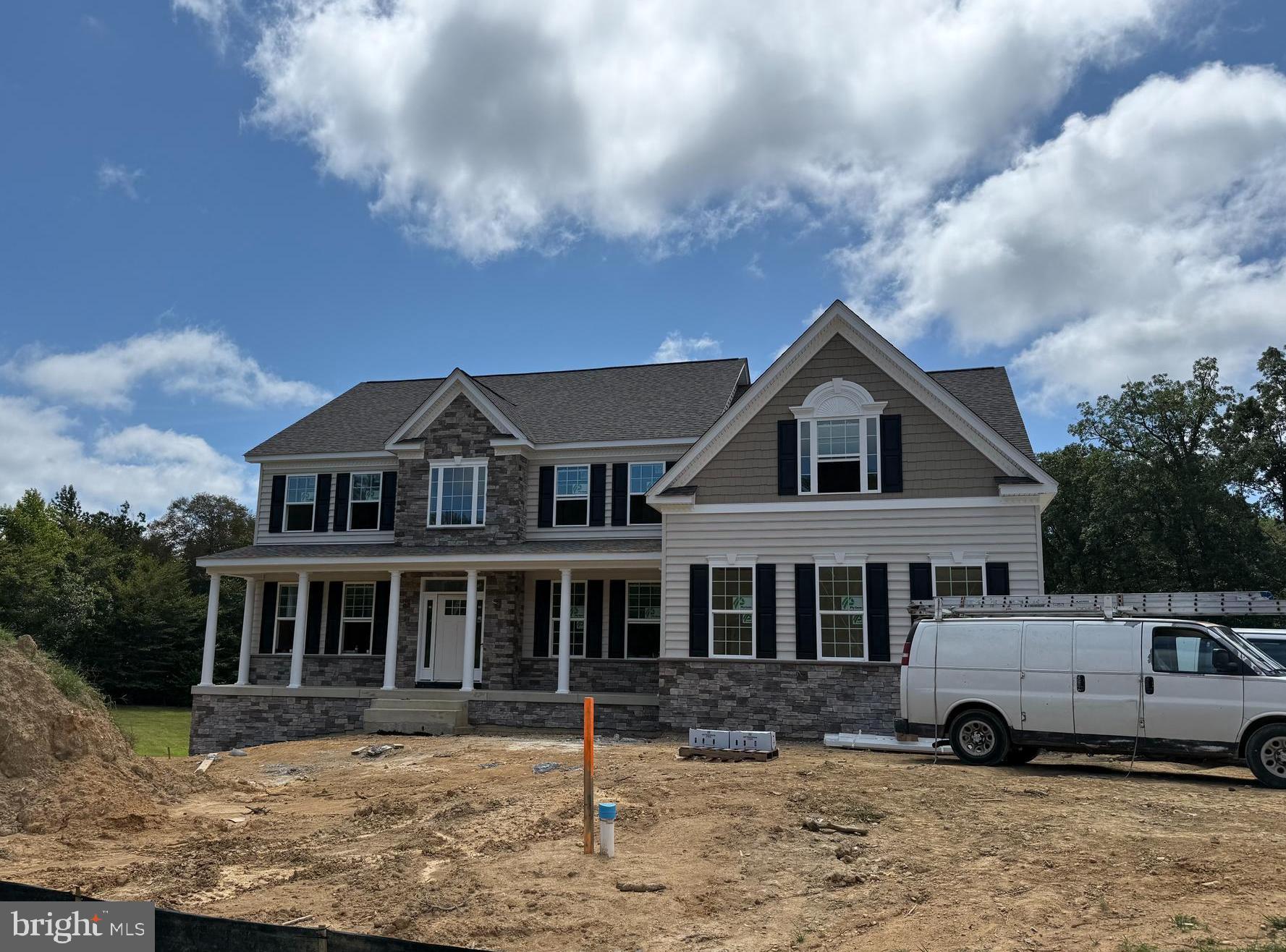 AUTUMN WOODS - Residential