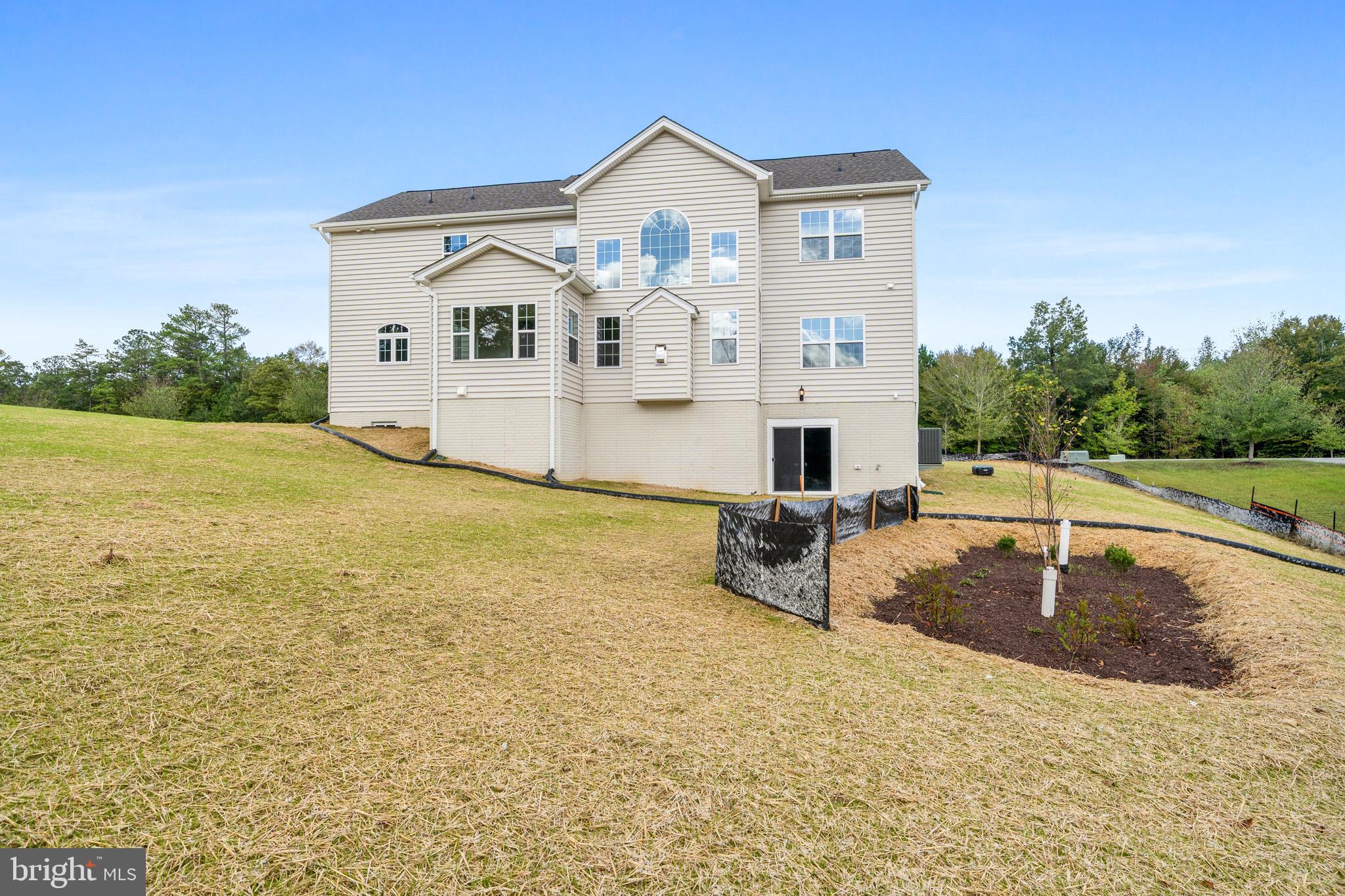 AUTUMN WOODS - Residential