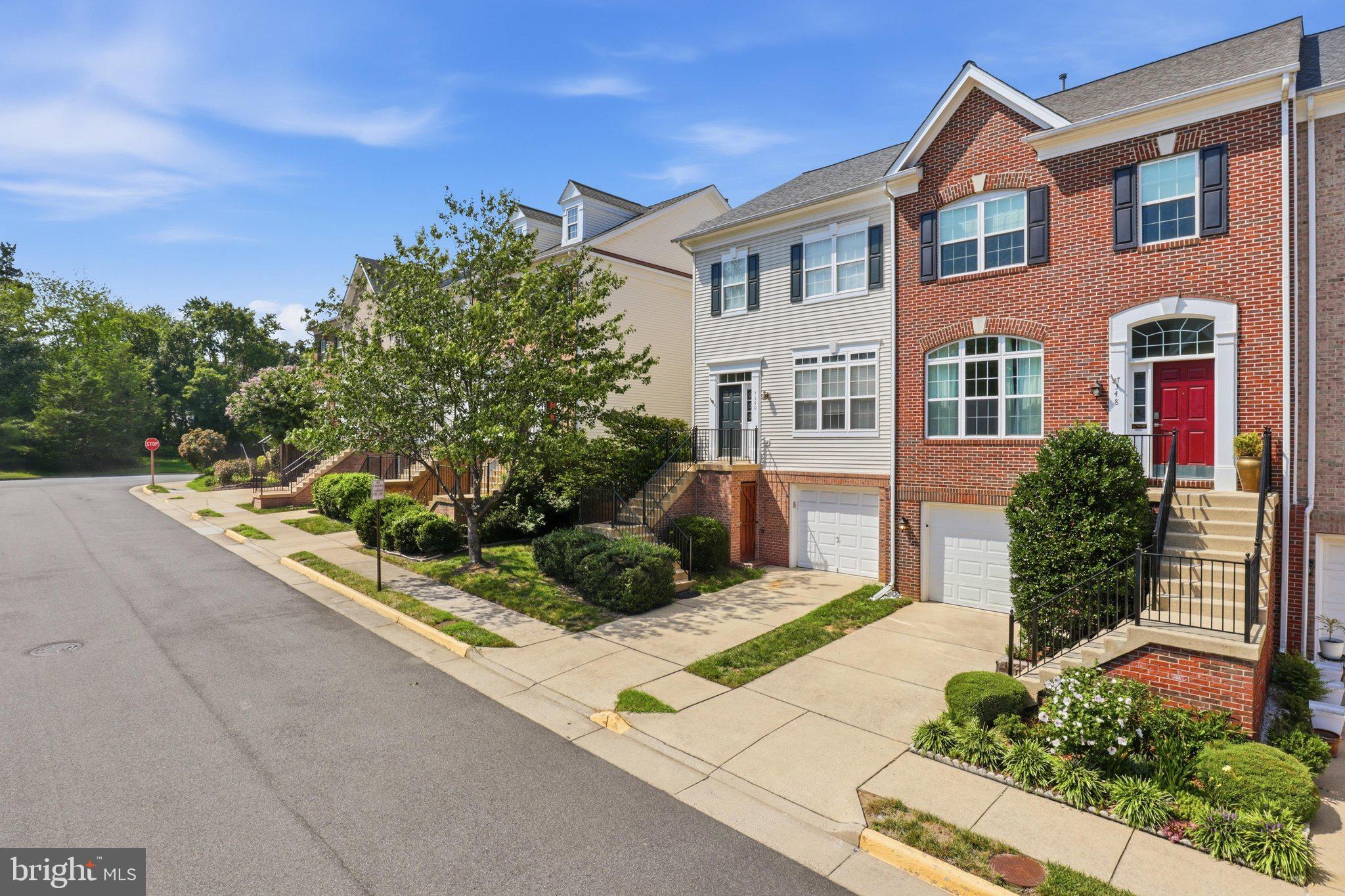 7348 BLOOMINGTON COURT