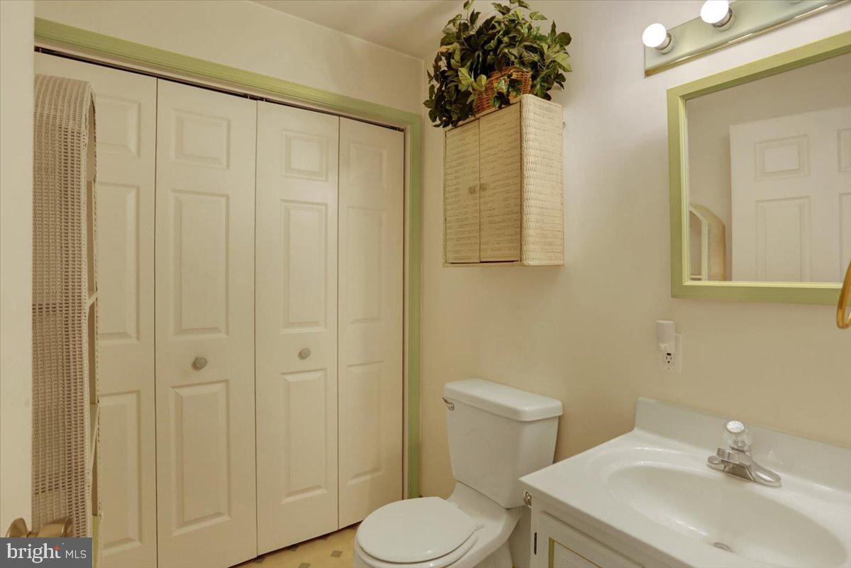 MIDDLETOWN - Residential