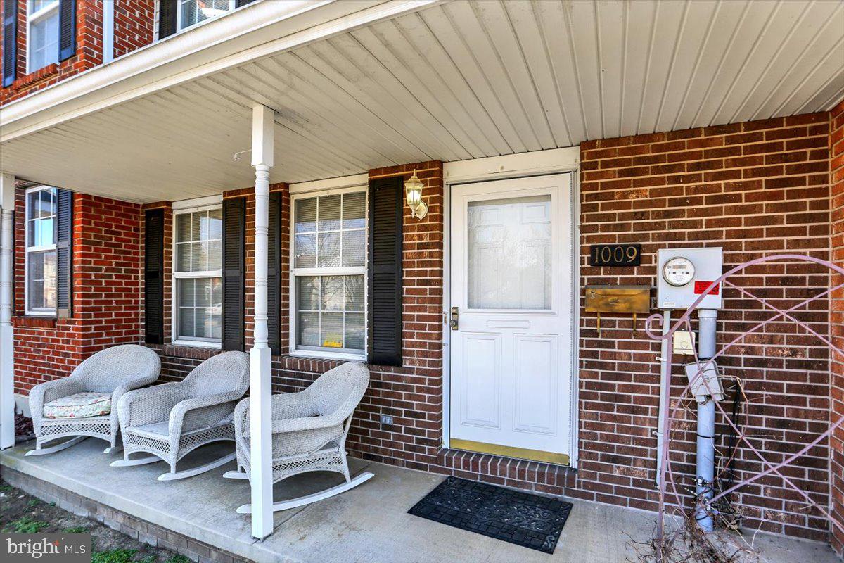 MIDDLETOWN - Residential